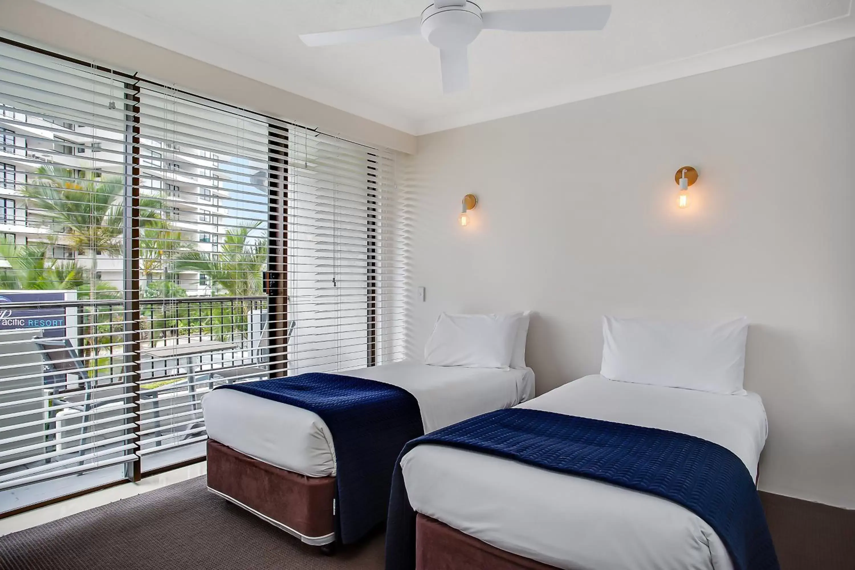 Bed in Broadbeach Pacific Resort