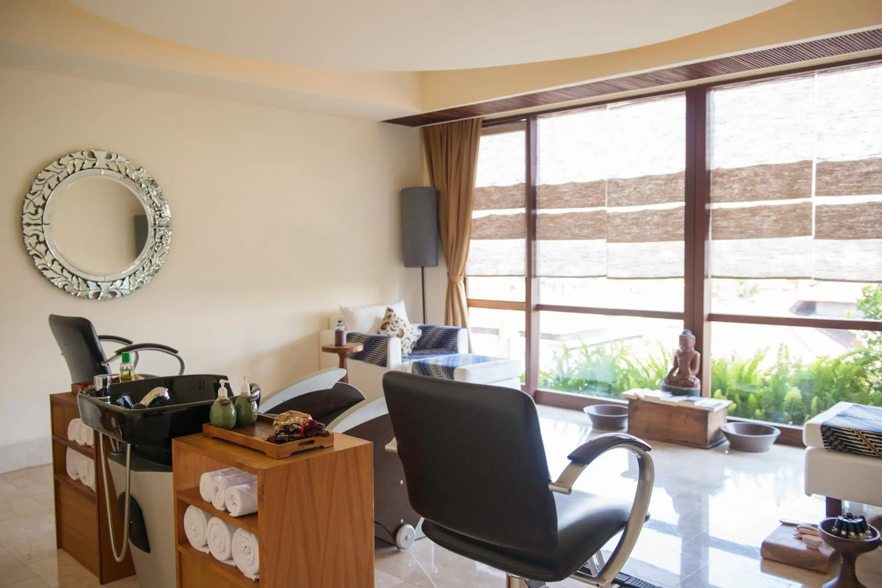 Spa and wellness centre/facilities in Komaneka at Rasa Sayang Ubud Spa and wellness centre/facilities in Komaneka at Rasa Sayang Ubud