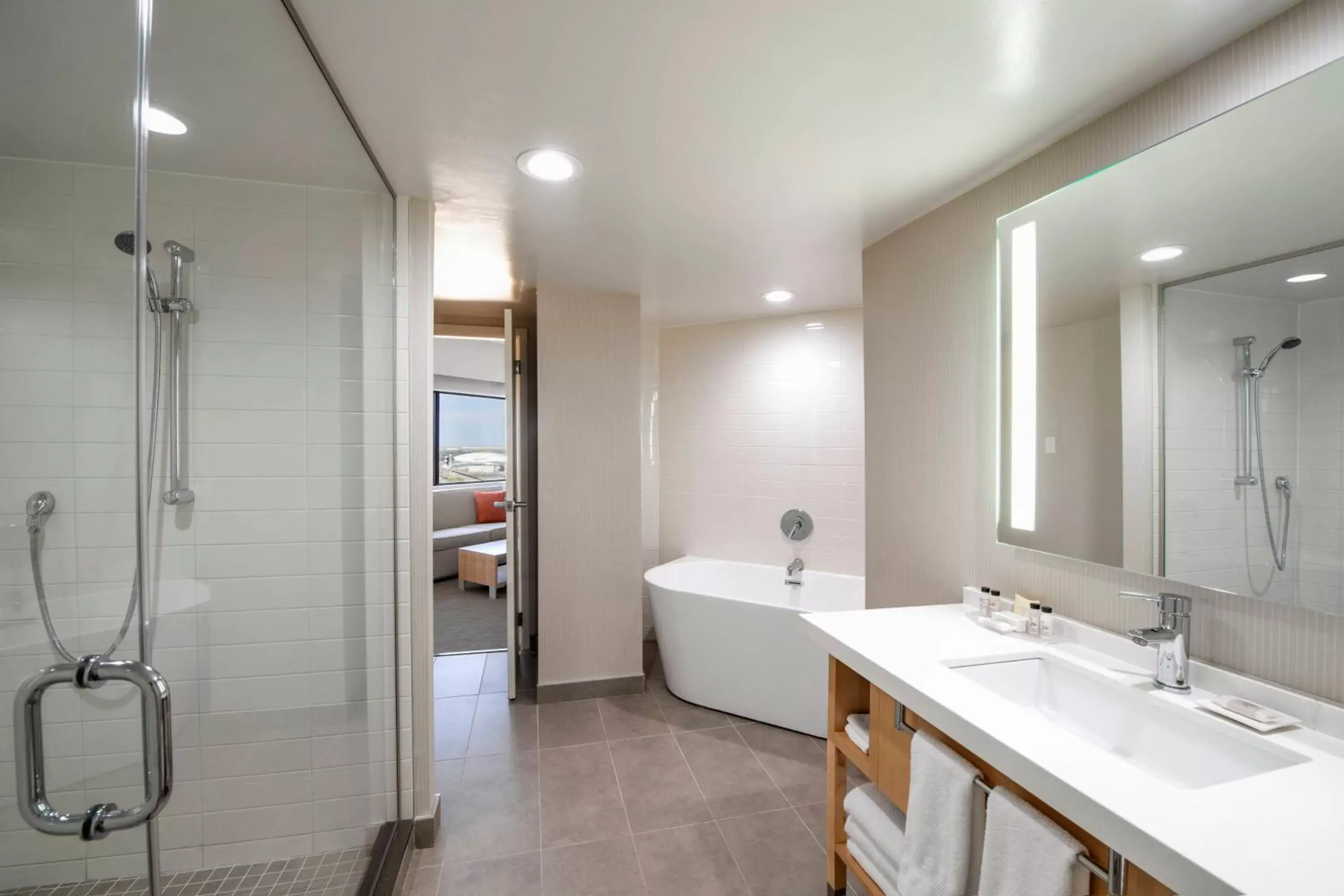 Bathroom in Delta Hotels by Marriott Regina