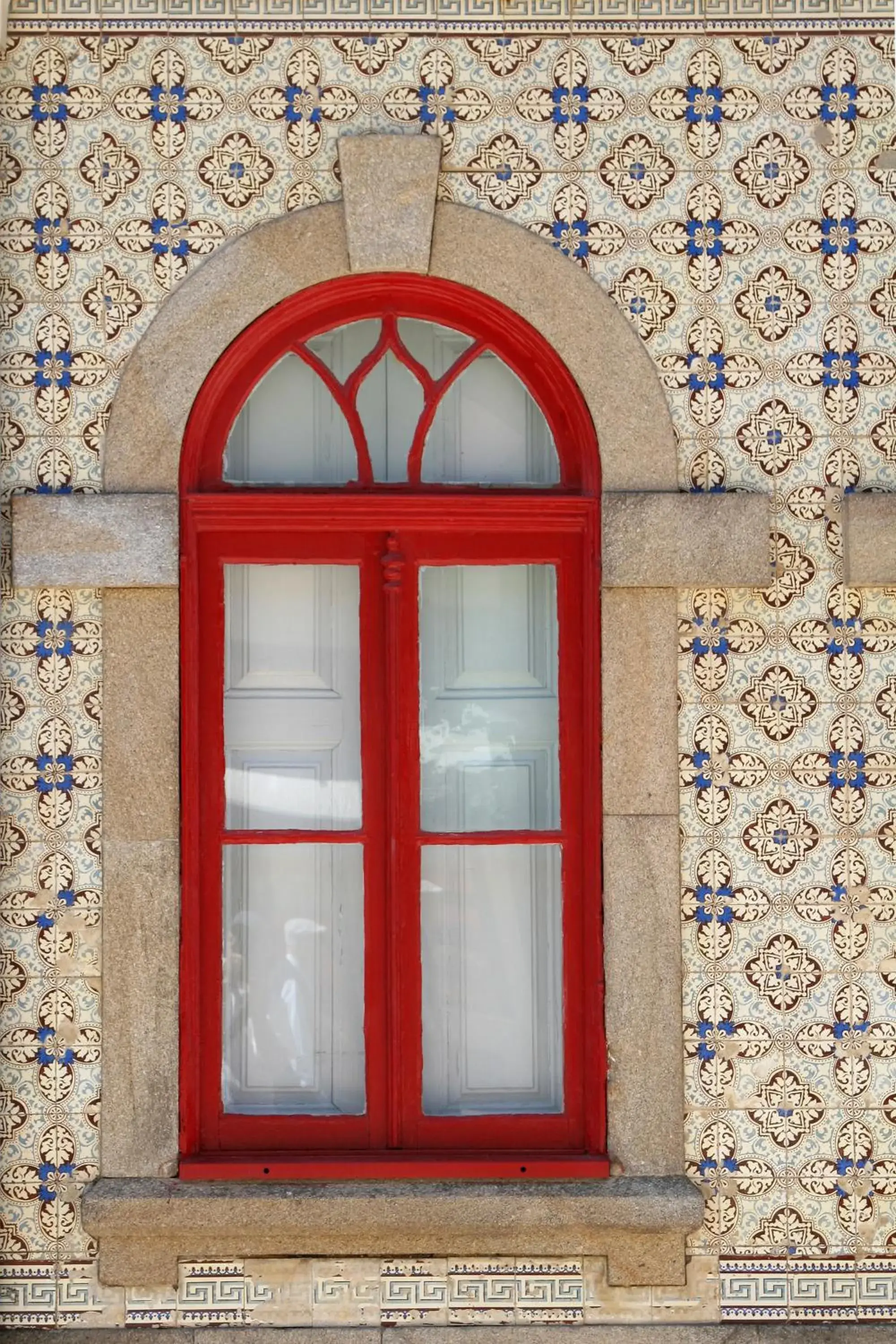 Facade/entrance in Hotel Meia Lua Facade/entrance in Hotel Meia Lua