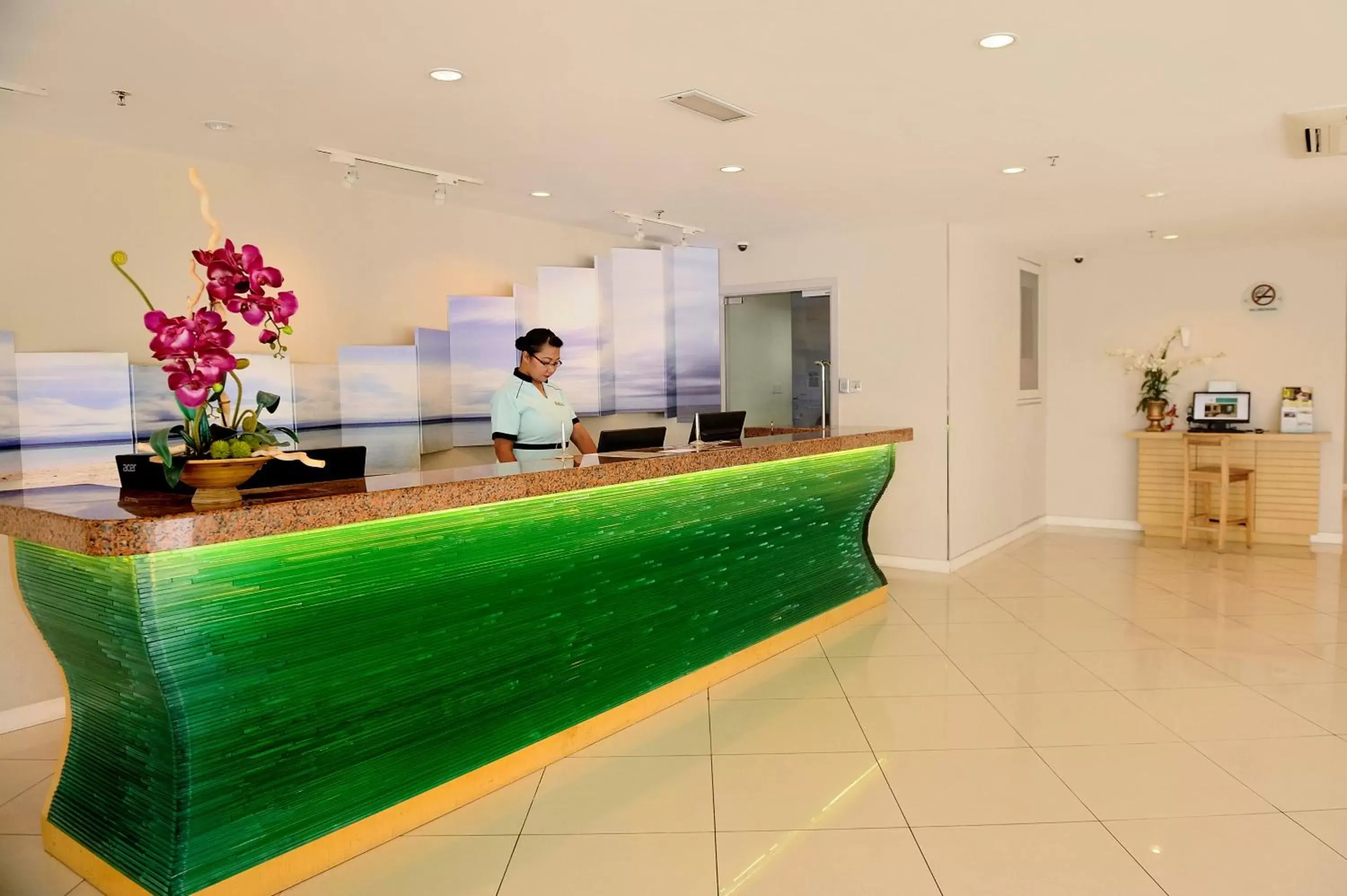 Lobby or reception, Lobby/Reception in Oceania Hotel