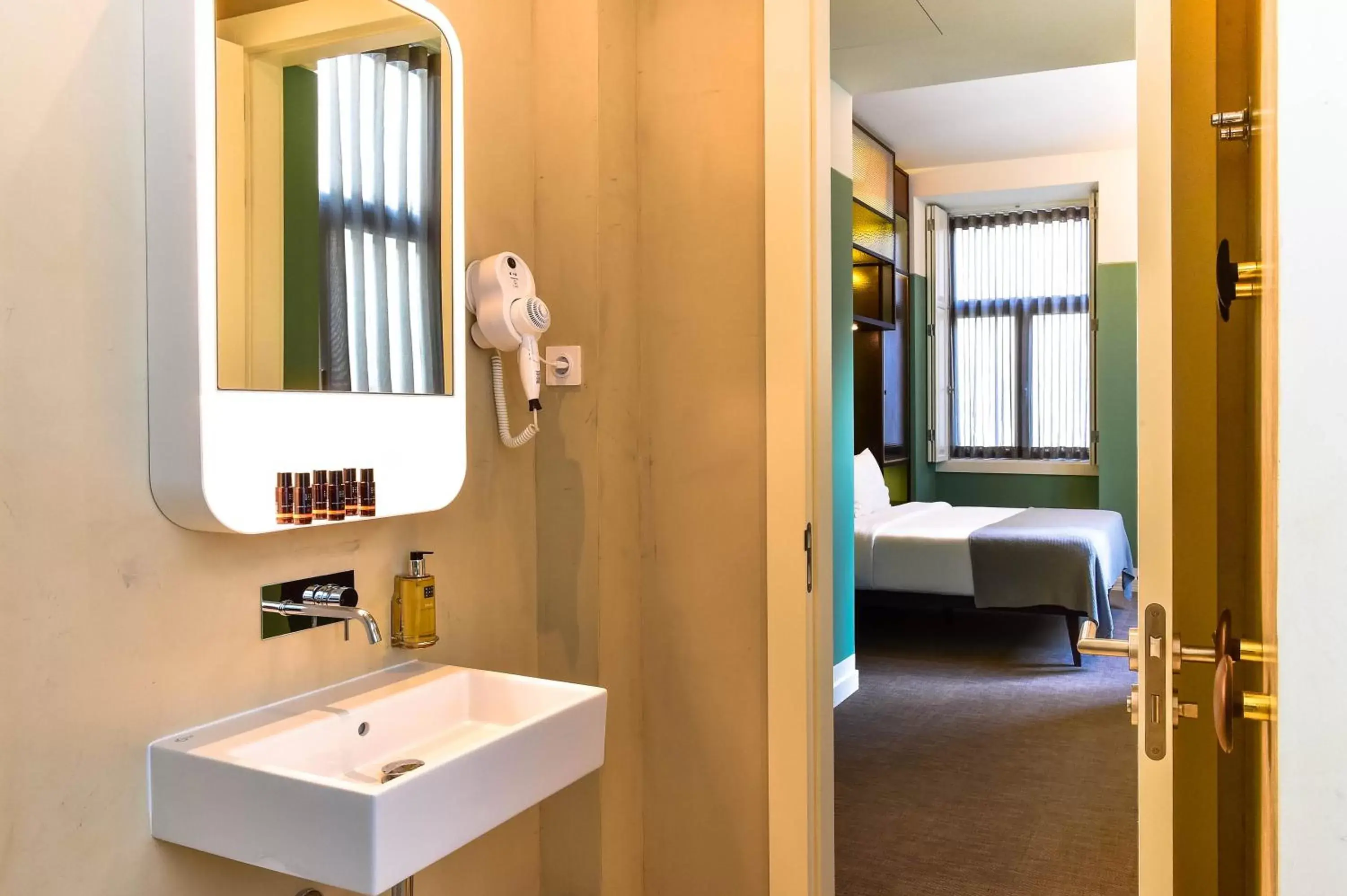 Bathroom in My Story Hotel Augusta