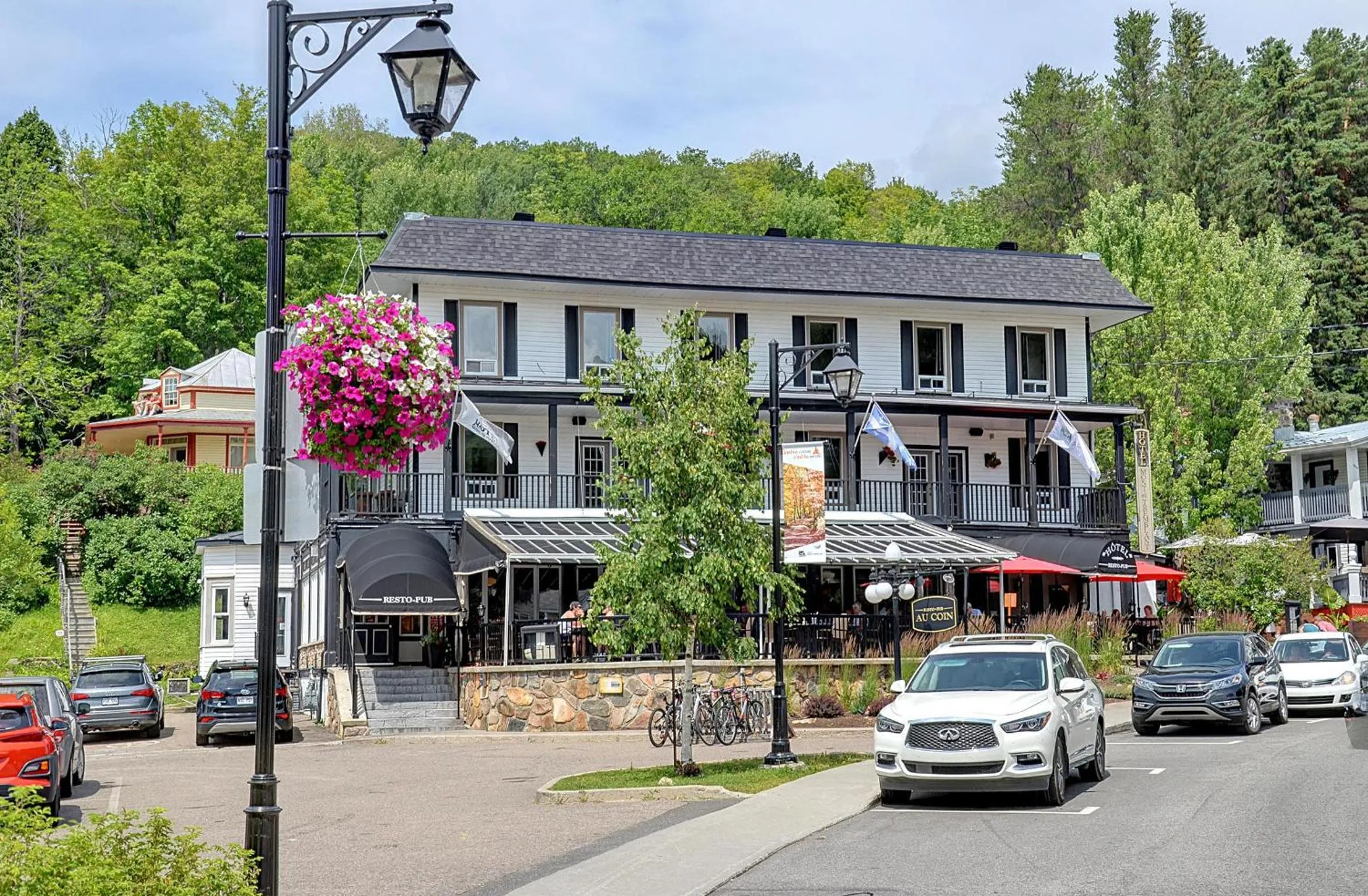 Property building in Hotel Mont-Tremblant