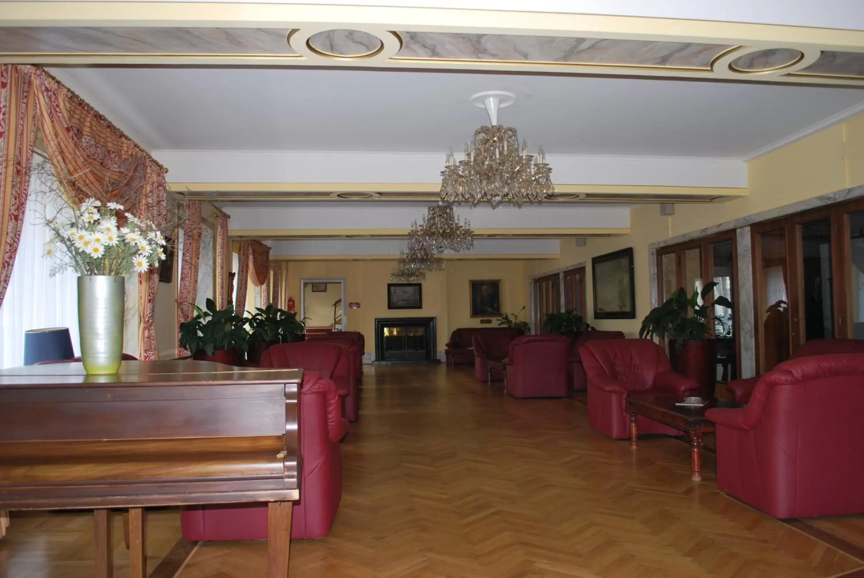 Lobby or reception in Thermal Resort Hotel Elisabethpark
