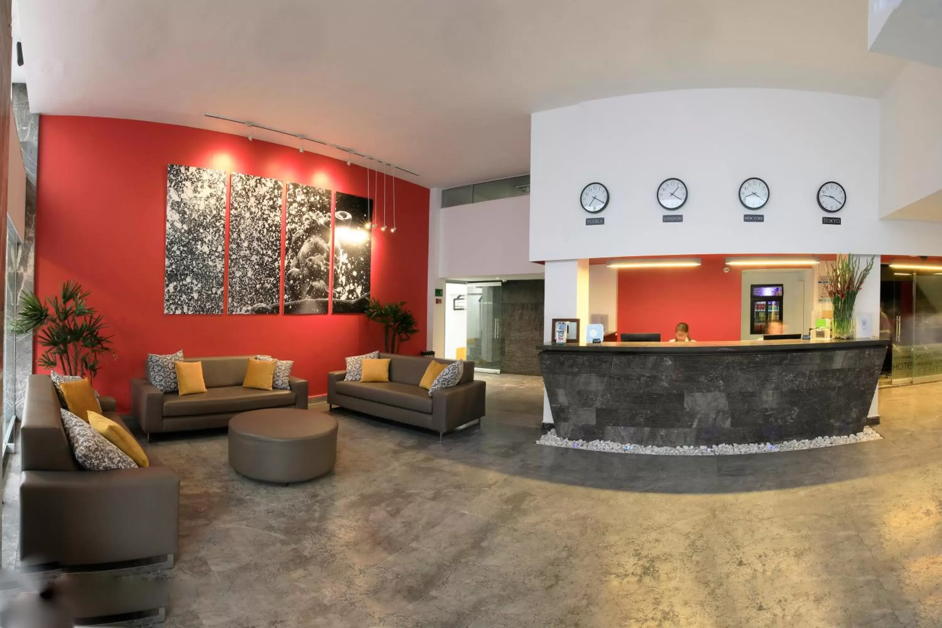 Staff, Lobby/Reception in Hotel Señorial