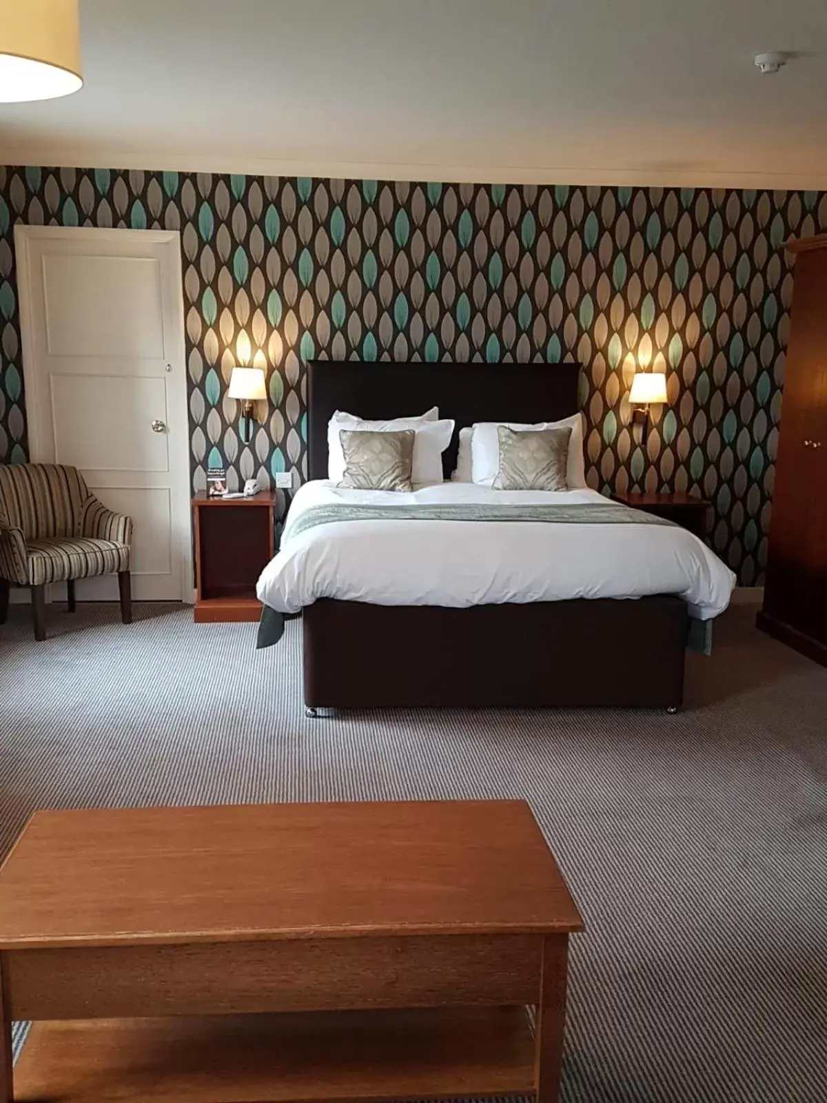 Bedroom, Bed in Rothley Court Hotel by Greene King Inns