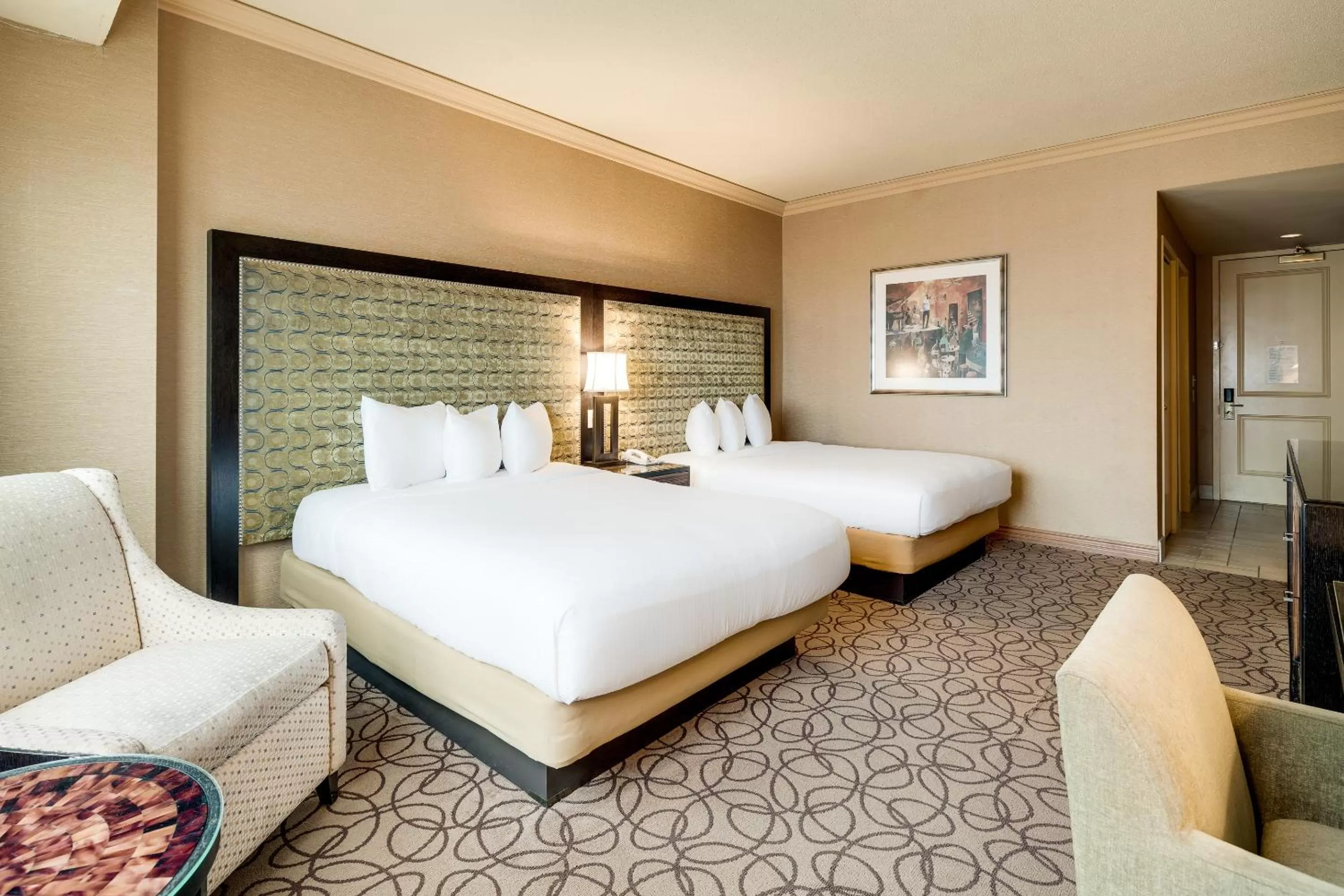 Bedroom, Bed in Showboat Hotel Atlantic City