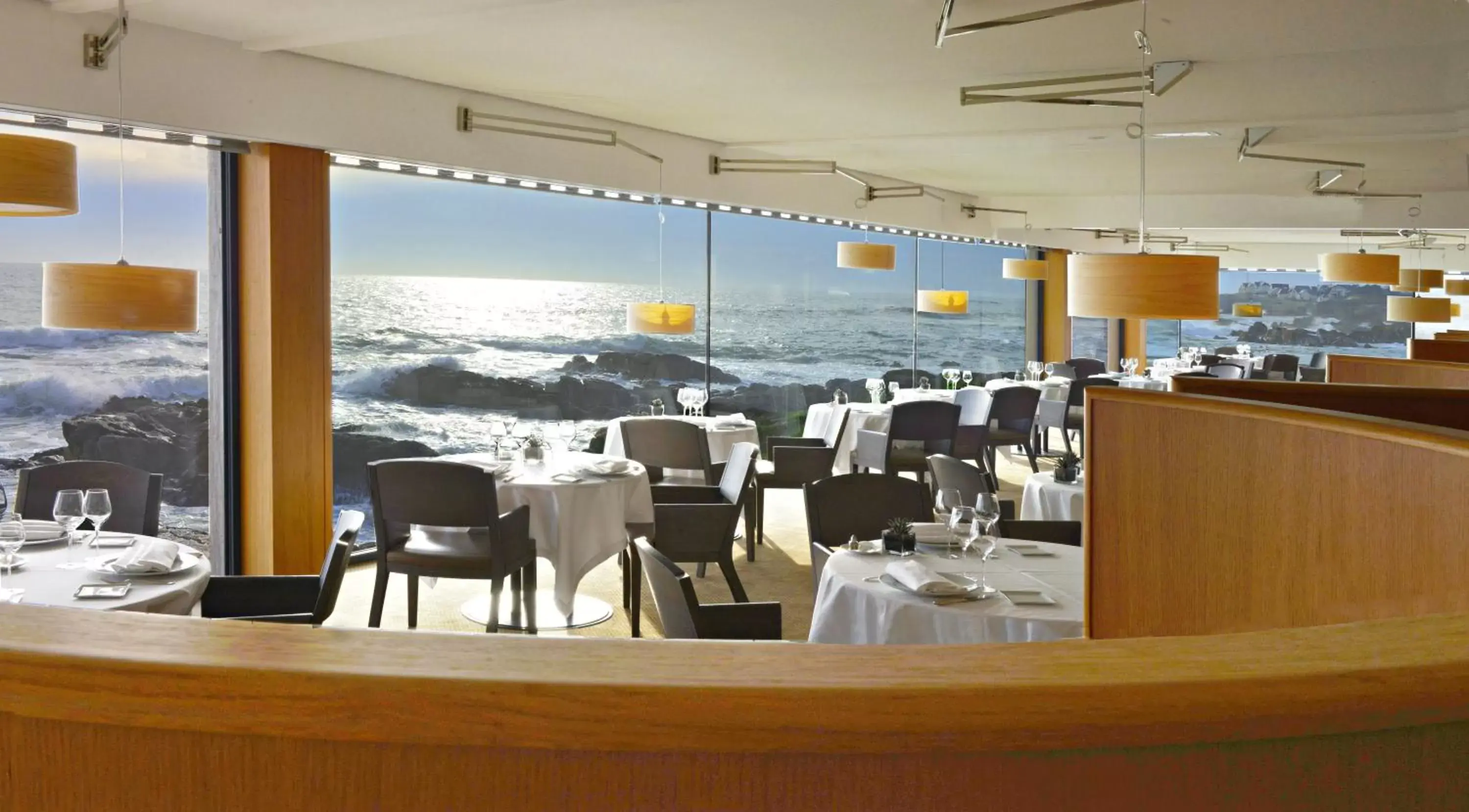 Restaurant/Places to Eat in Grand Hotel de L'Océan