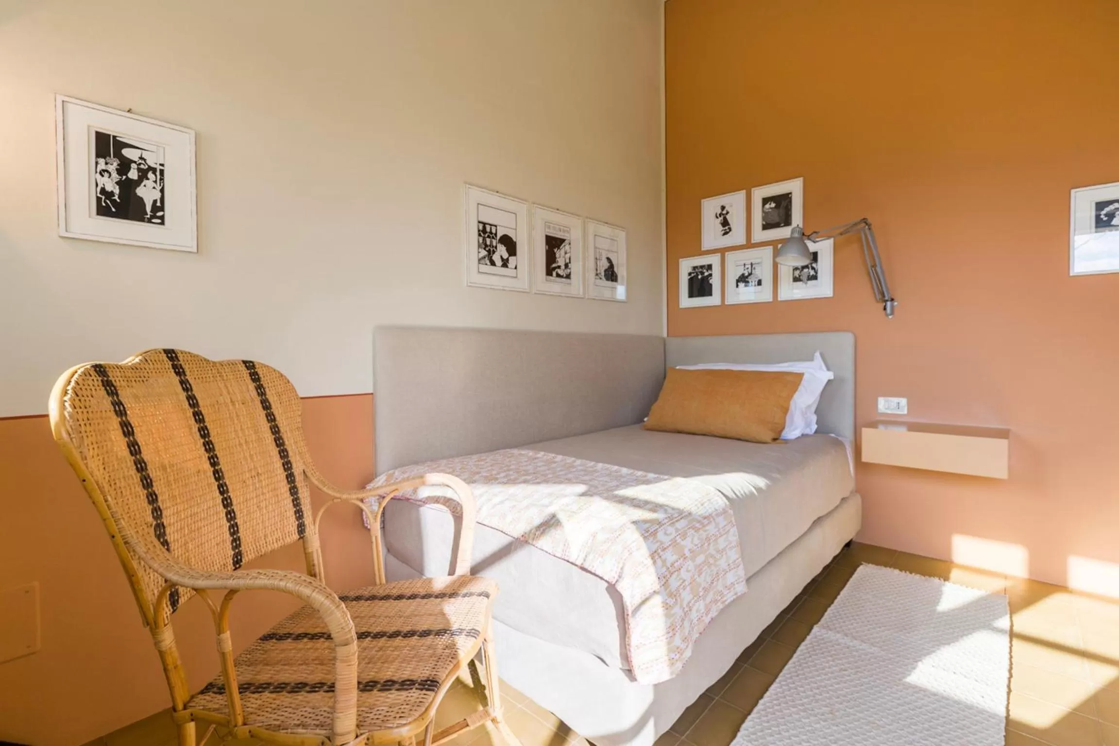 Decorative detail, Bed in A440 in Tuscany