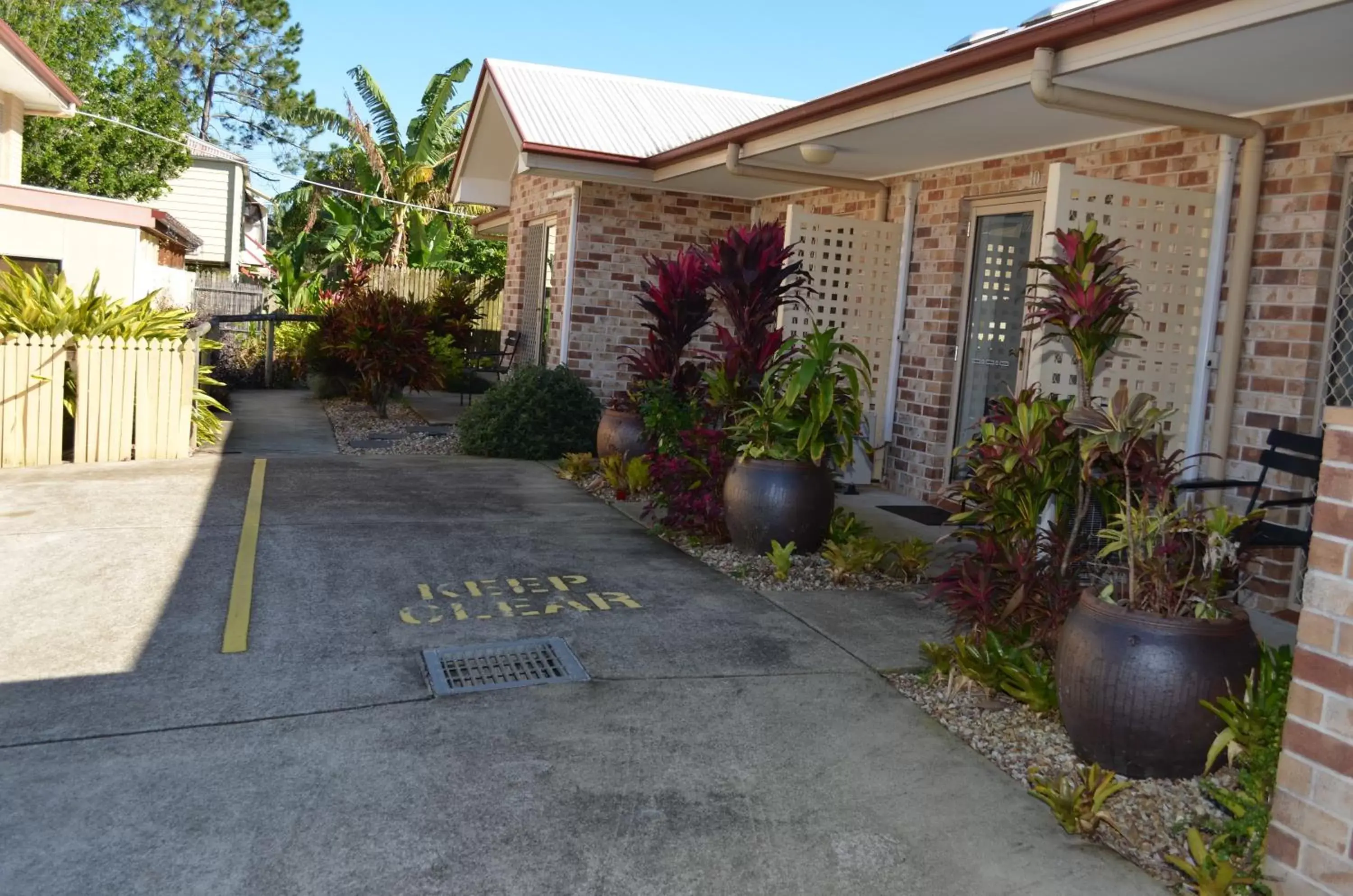 Property building in Redland Bay Motel