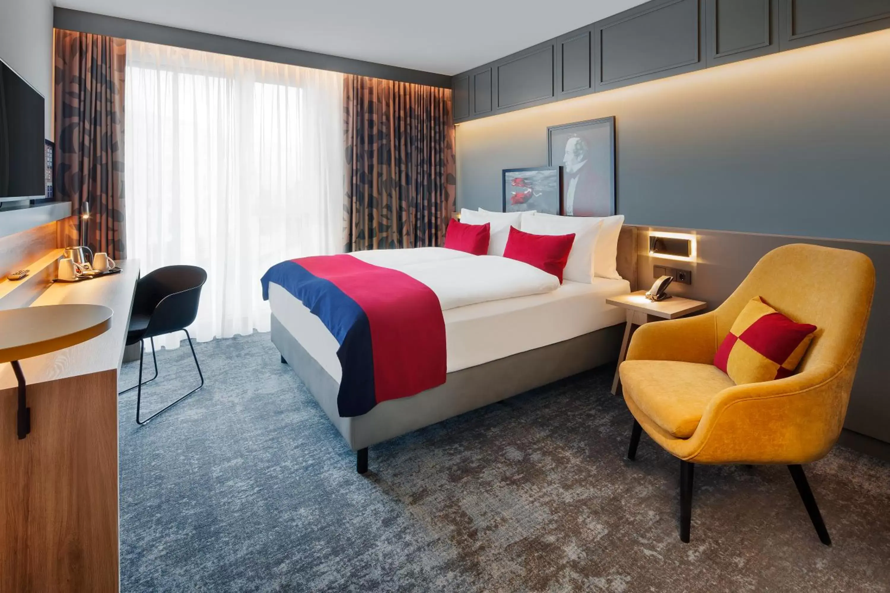 Photo of the whole room in Holiday Inn - Hamburg - HafenCity, an IHG Hotel