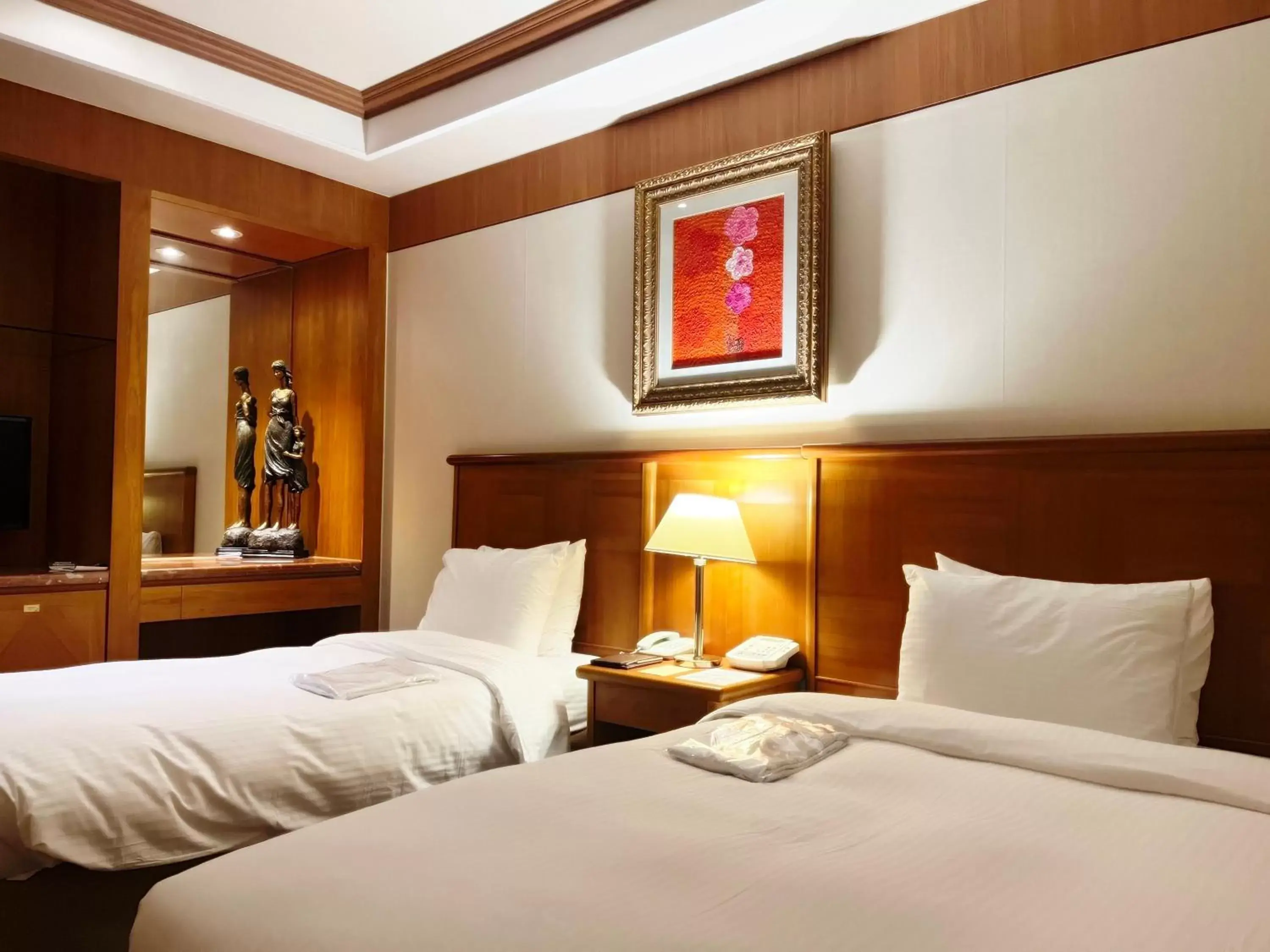 Bed in Sejong Hotel Seoul Myeongdong