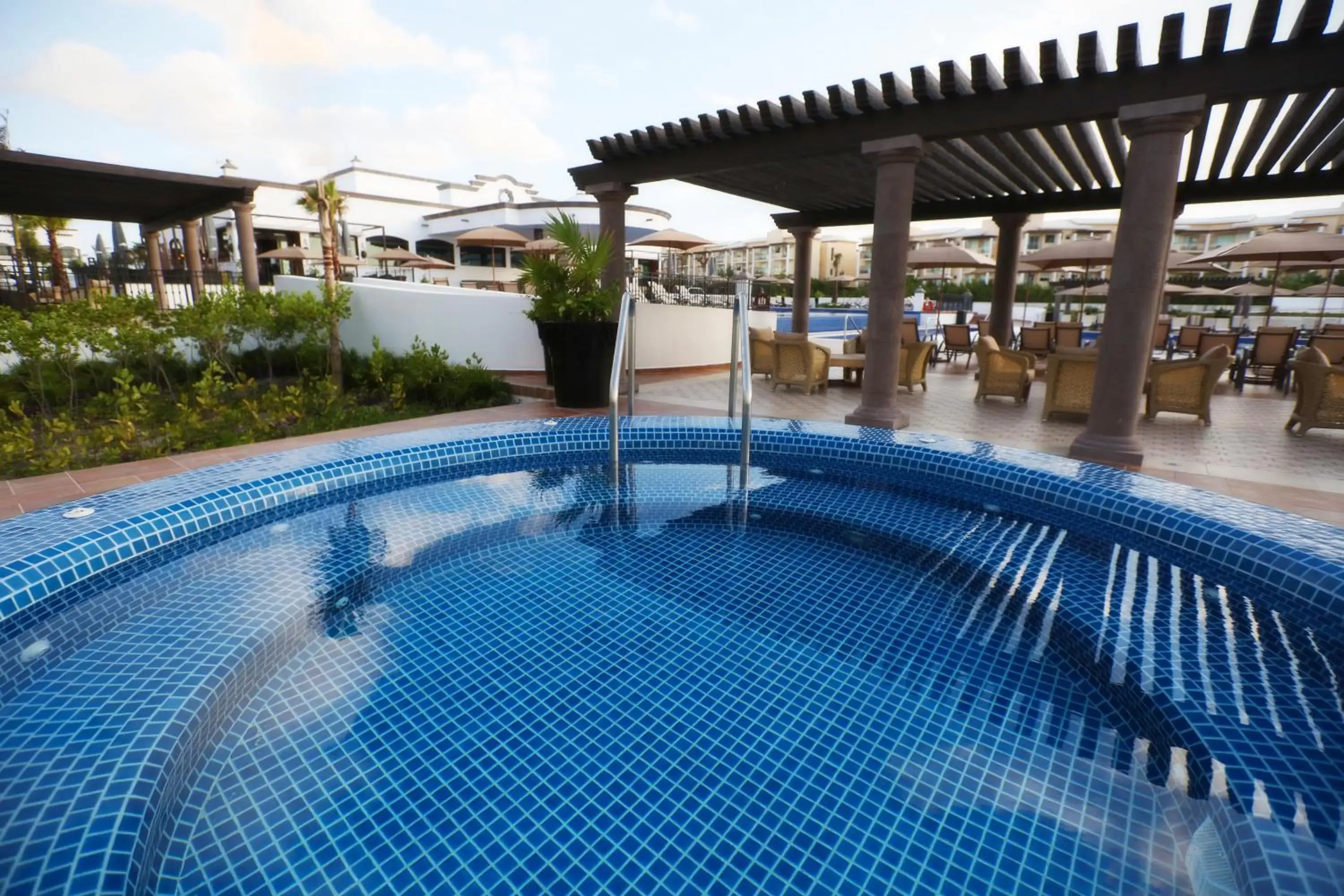 Decorative detail, Swimming Pool in Grand Residences Riviera Cancun, All Inclusive