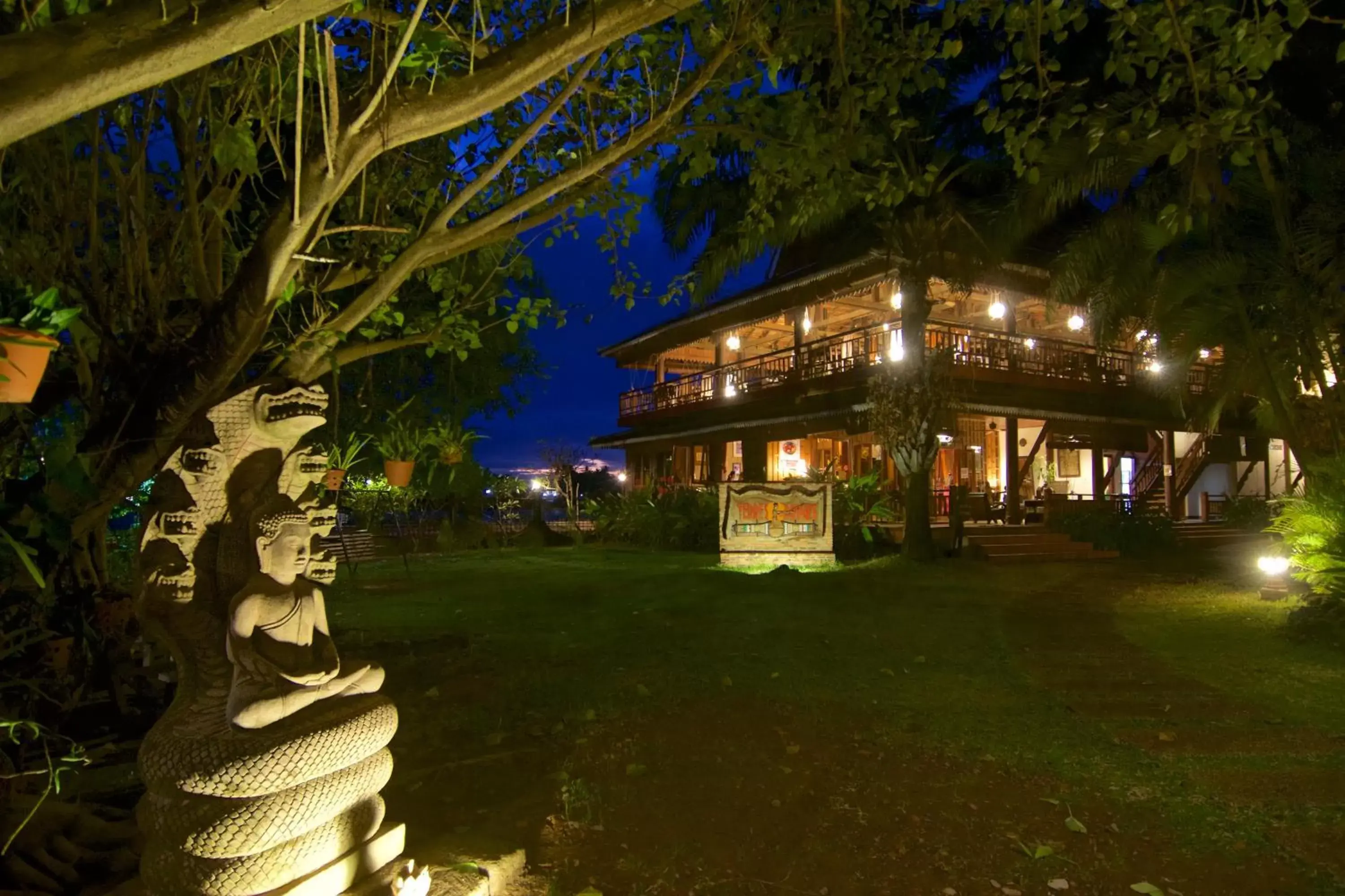 Garden, Property Building in Terres Rouges Lodge