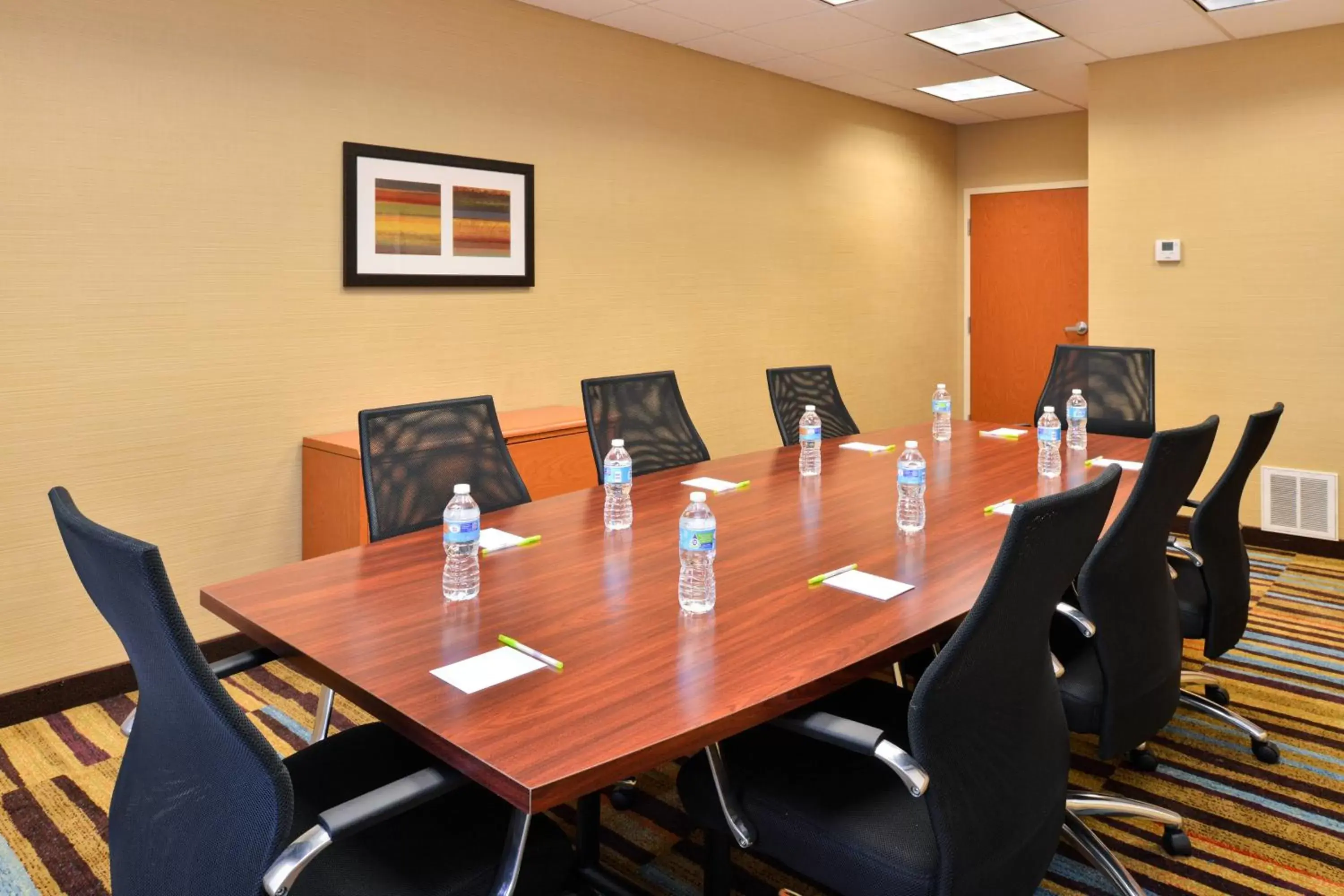 Meeting/conference room in Fairfield Inn & Suites Cleveland Avon