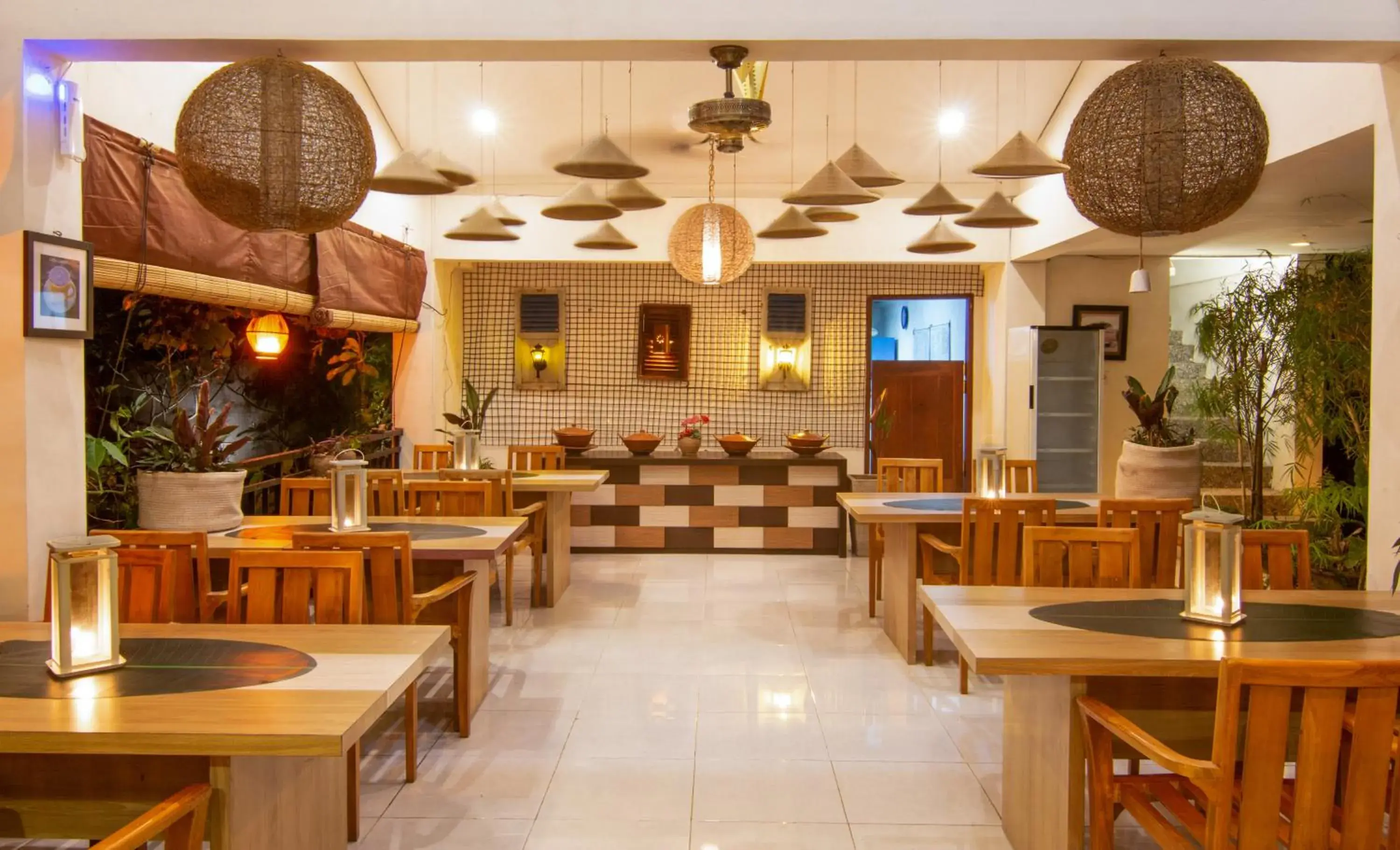 Restaurant/Places to Eat in Diva Lombok Resort