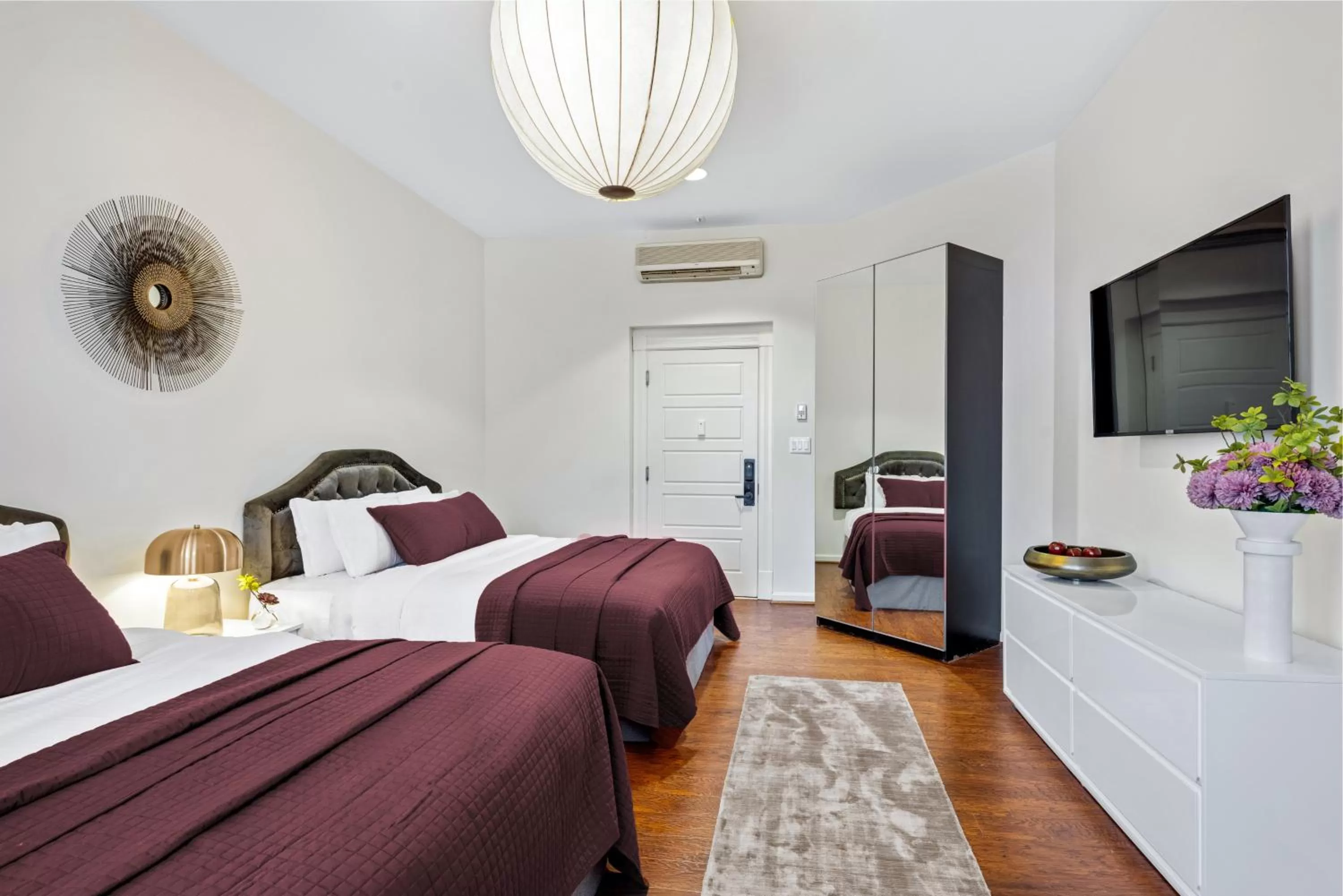 Bed in Brexton Hotel