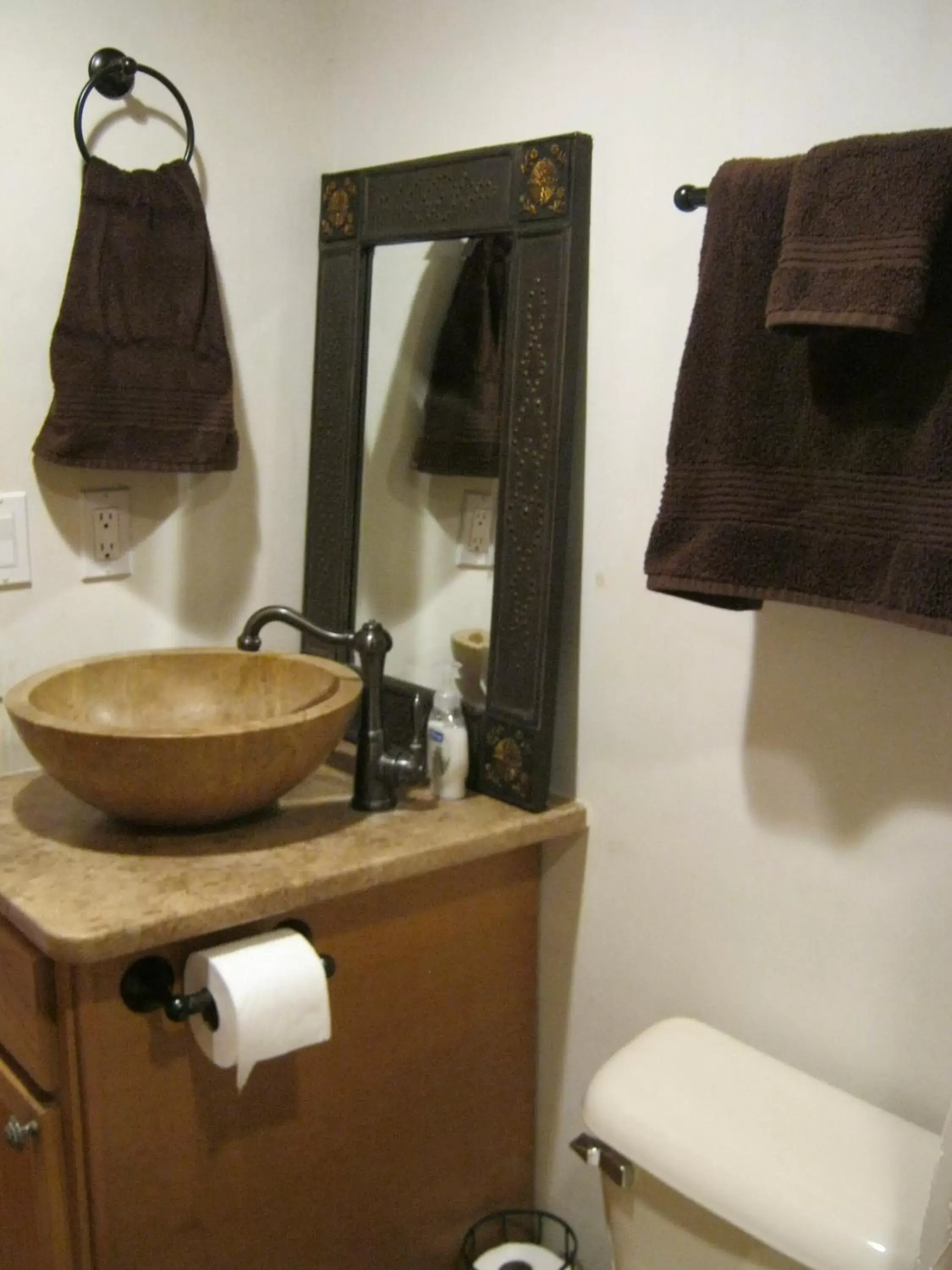 Bathroom in Shady Brook Inn Village/Resort