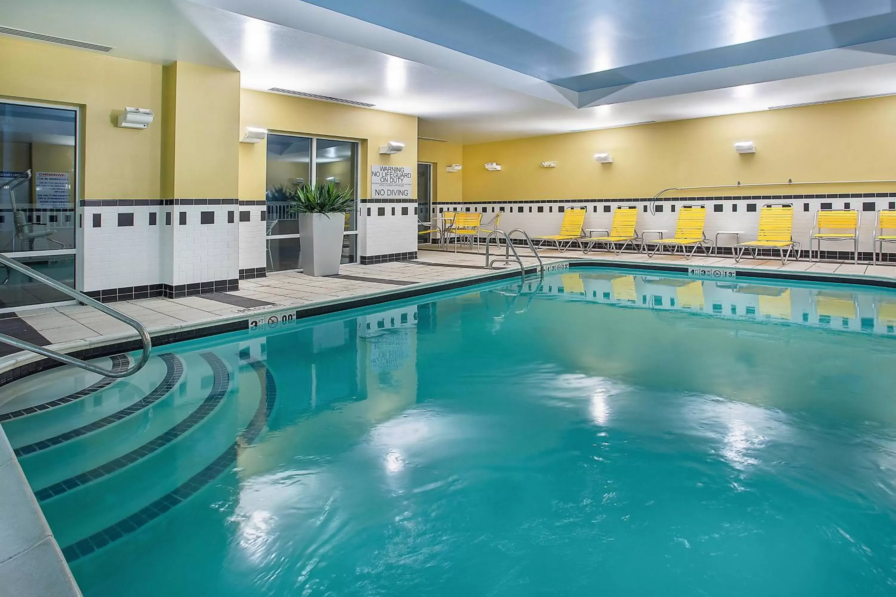 Swimming Pool in Fairfield Inn & Suites Louisville East