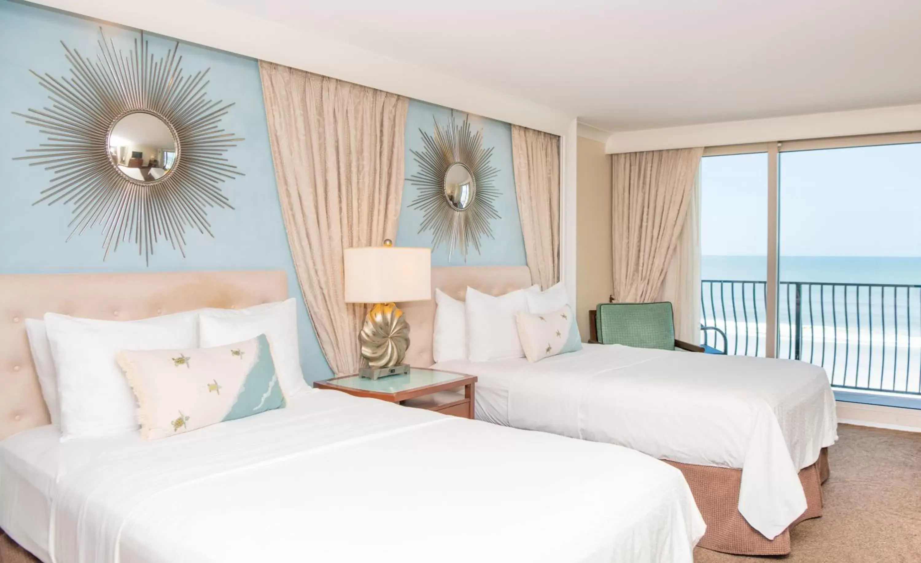 Photo of the whole room, Bed in One Ocean Resort and Spa