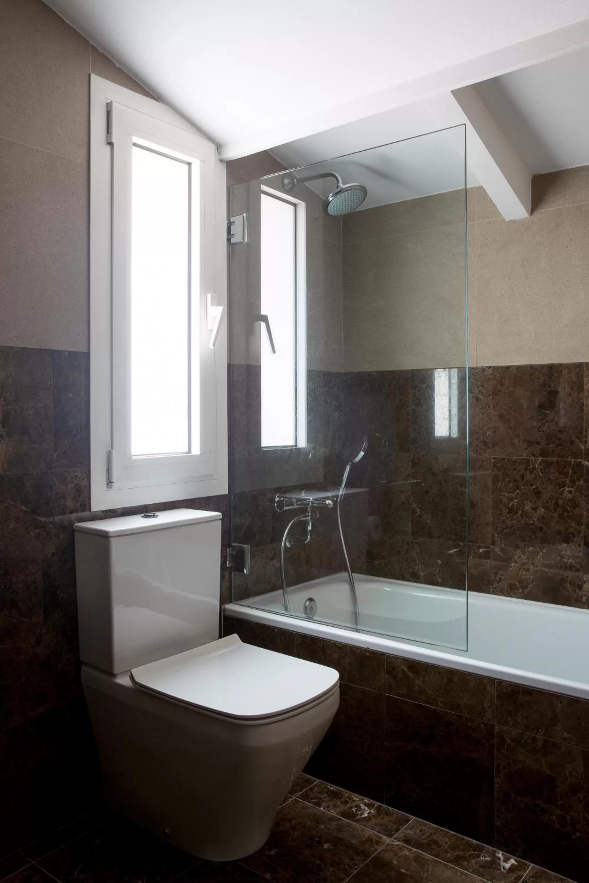 Bathroom in Hotel Astoria