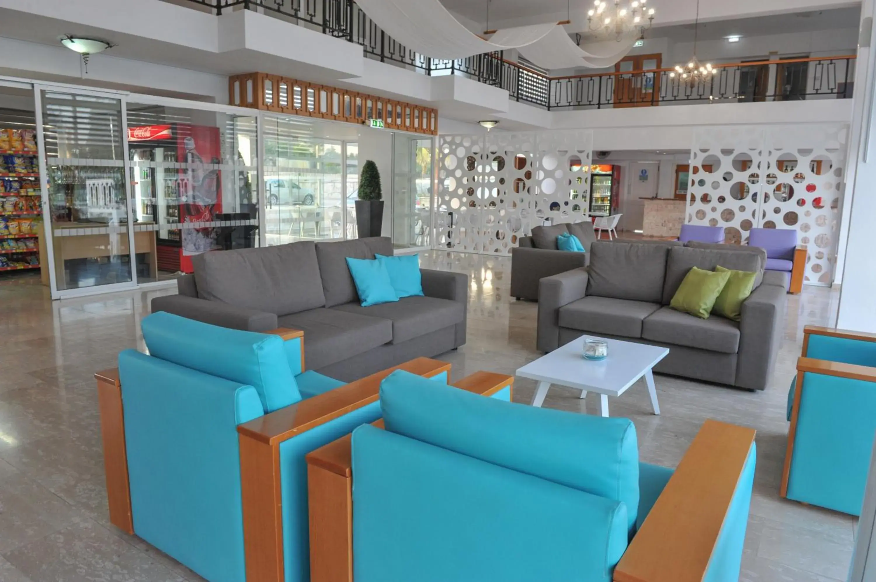 Lobby or reception, Lounge/Bar in Fedrania Gardens Hotel