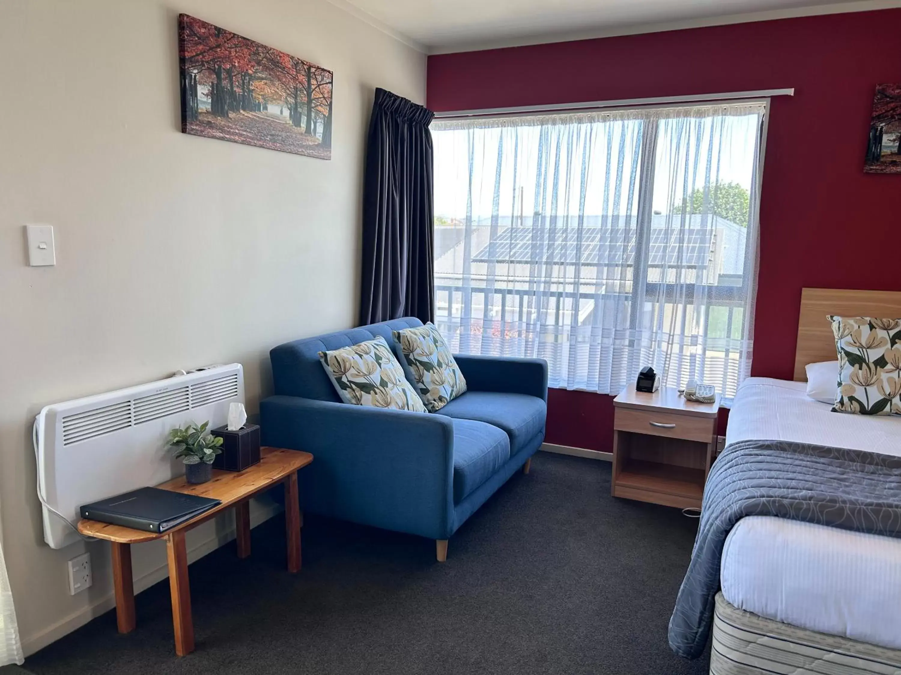 Seating Area in Arcadia Motel