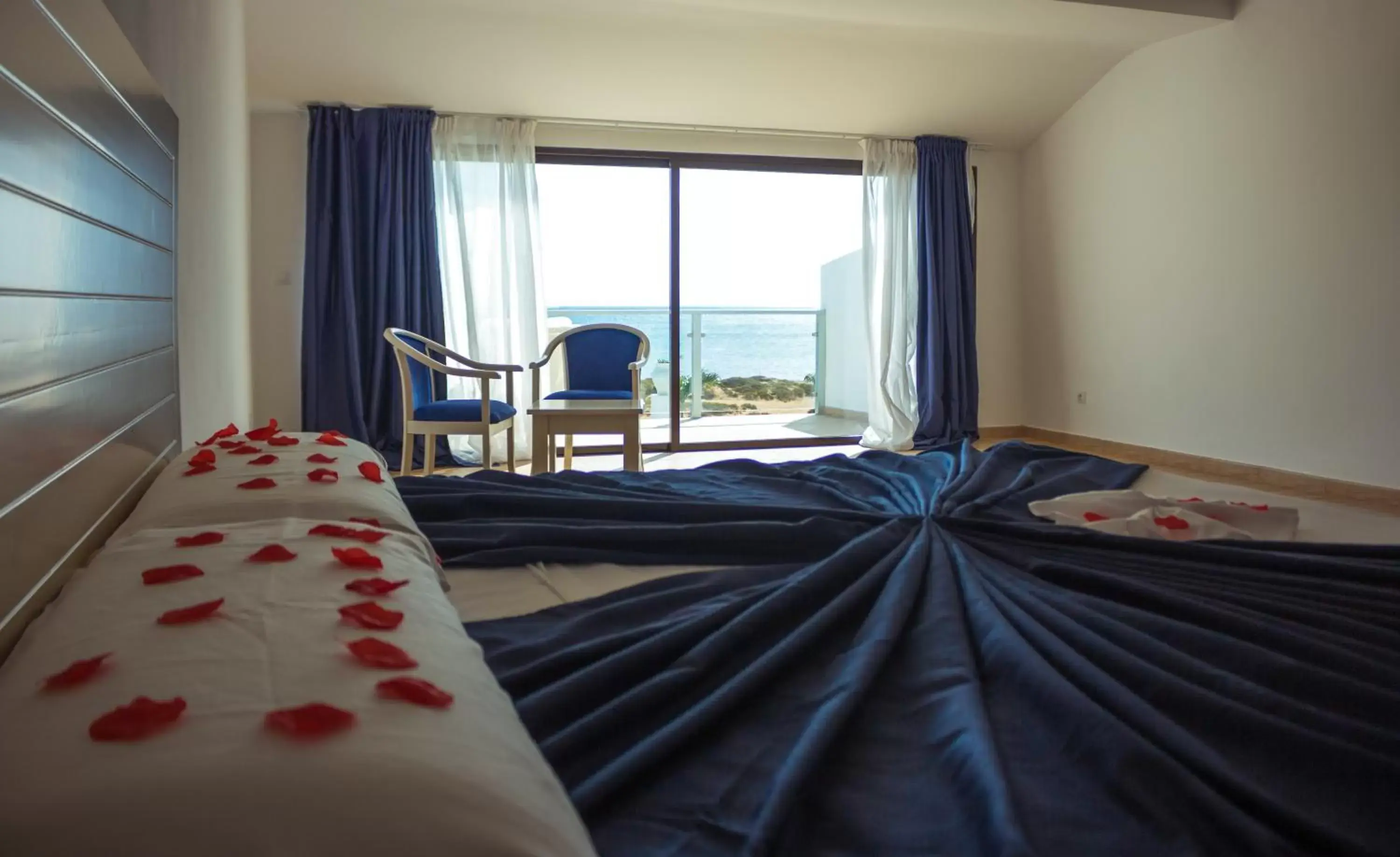 Bedroom in Hotel LIVVO Budha Beach