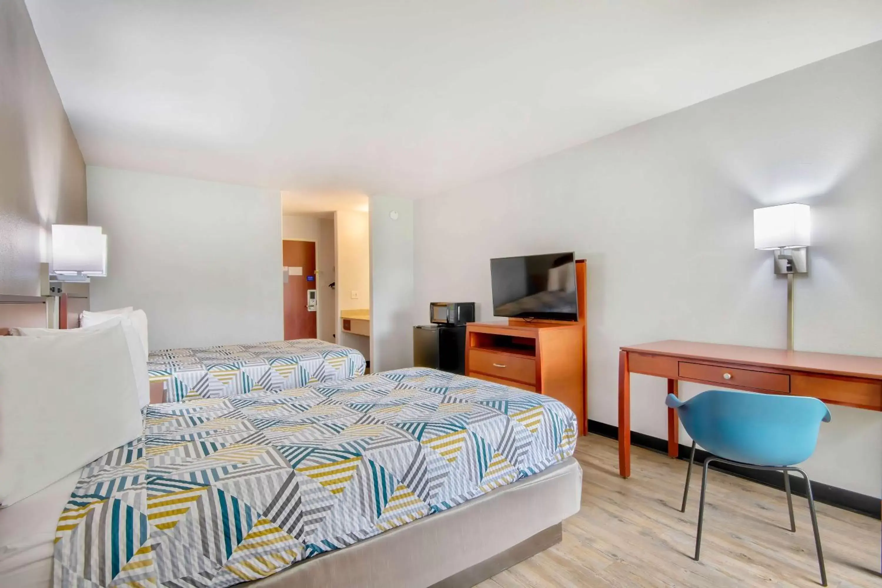 Bedroom, Bed in Motel 6-Abbeville, LA
