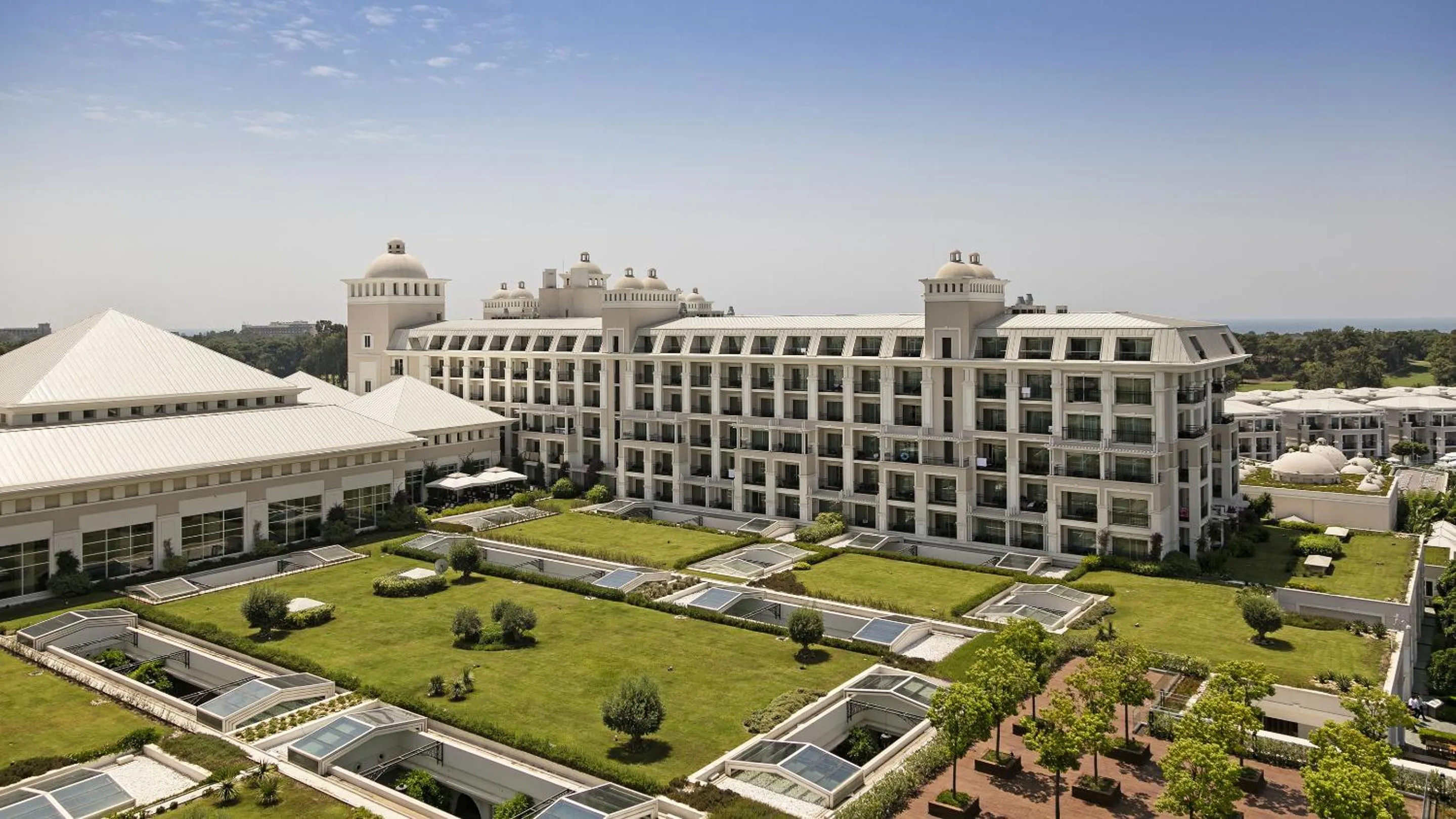 Property building in Titanic Deluxe Golf Belek