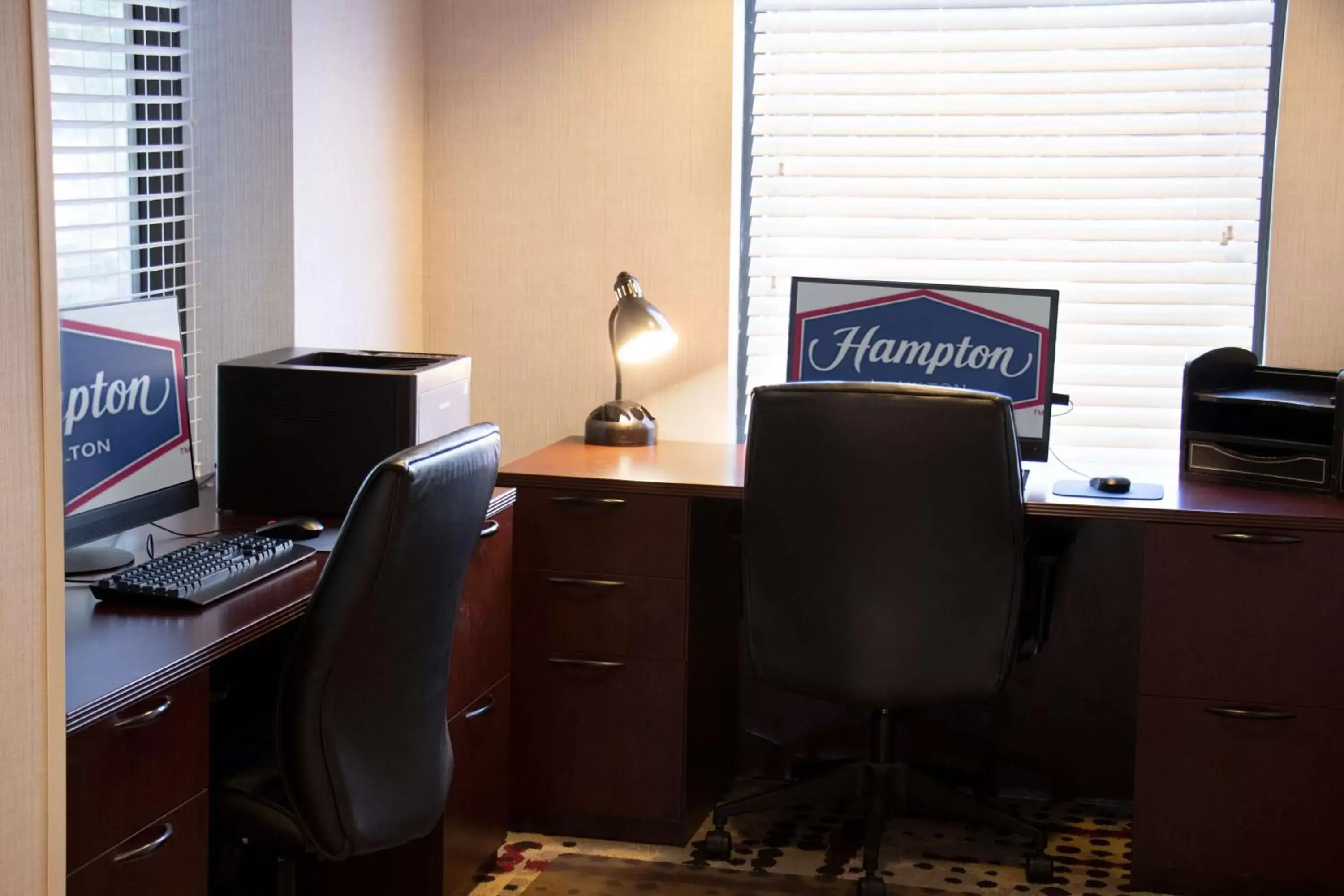 Business facilities in Hampton Inn Tuscaloosa-University