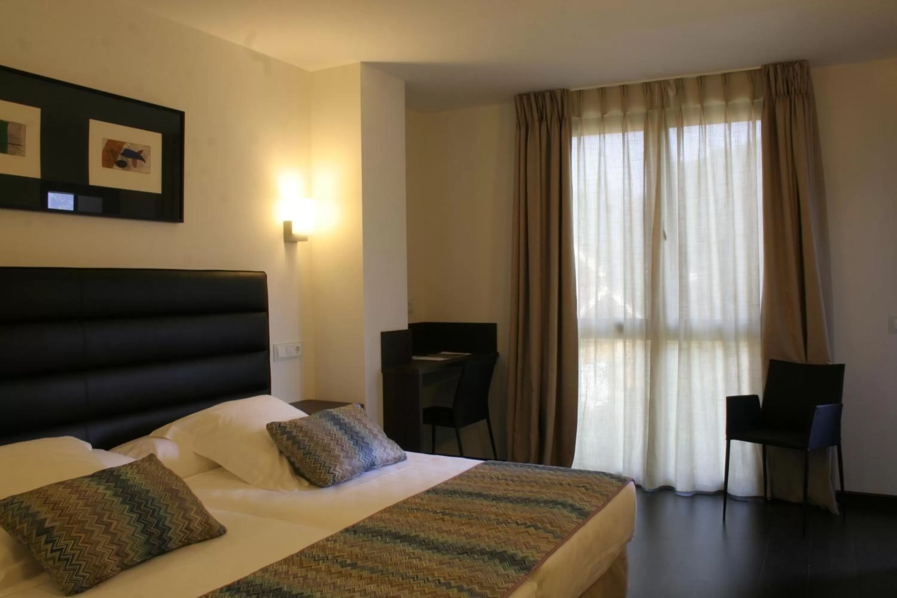 Bed in Hotel Villa Rosario II, Edificio Moderno