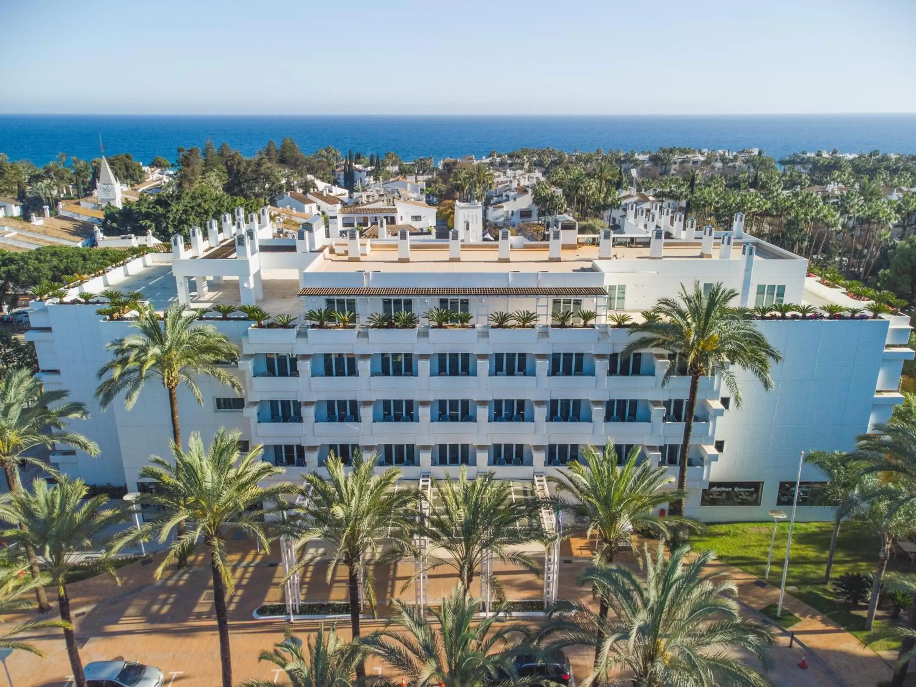 Property building, Bird's-eye View in Alanda Marbella Hotel