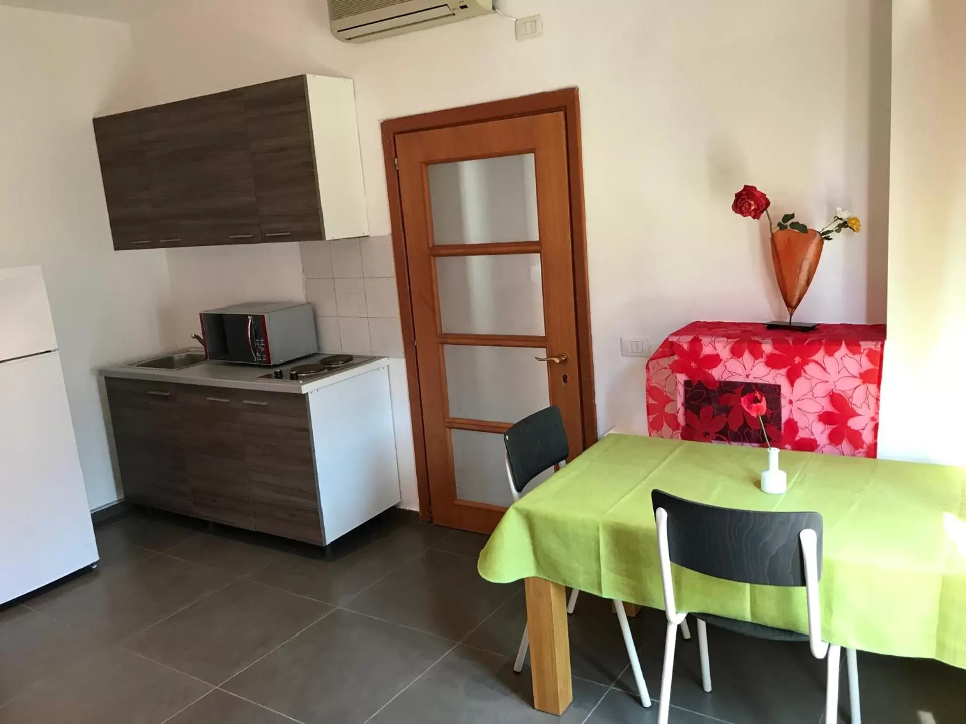 Kitchen or kitchenette in Hotel Rimini Tirana