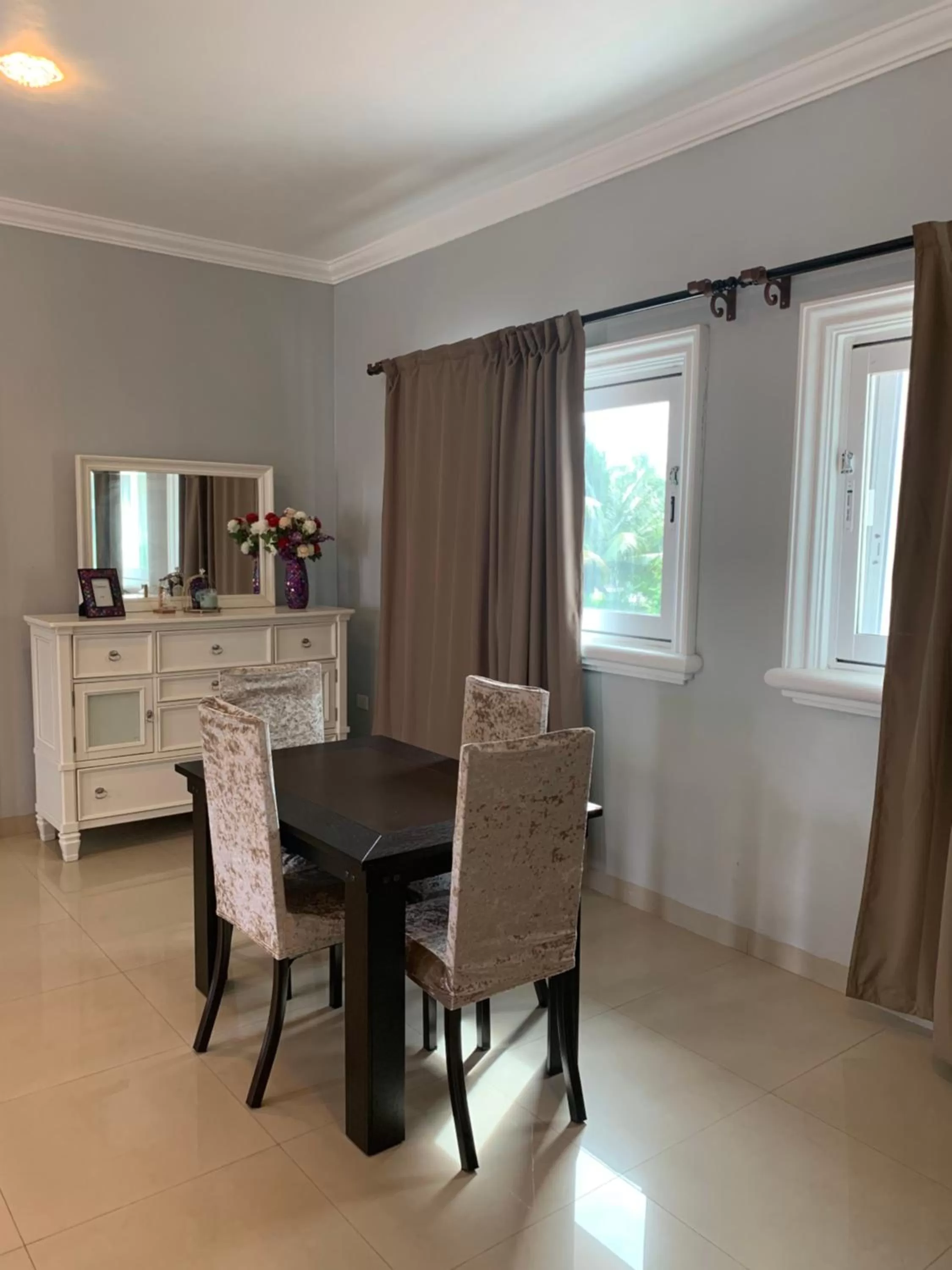 Dining area in Villa Segovia Cozumel