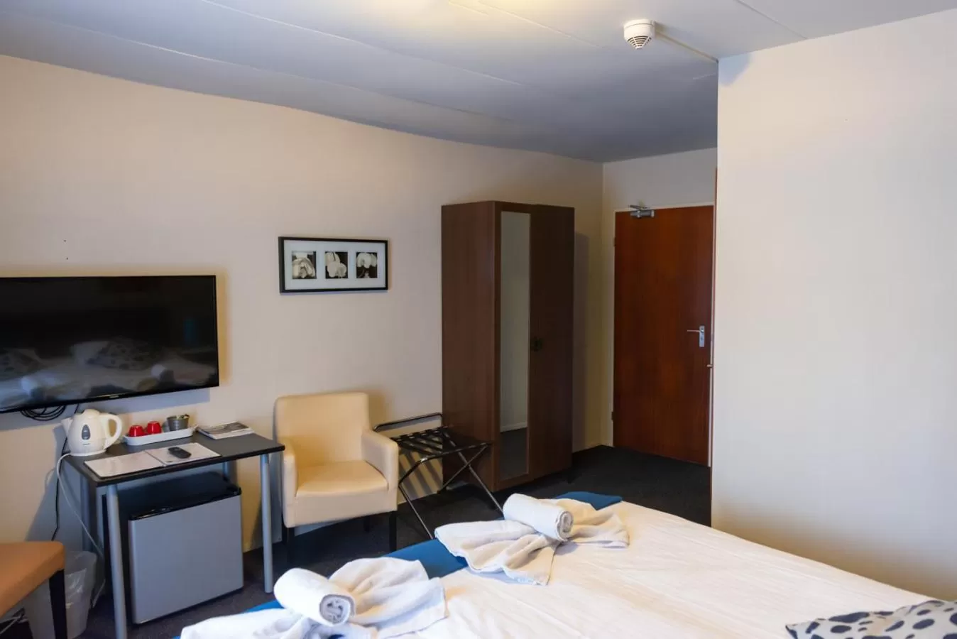 Photo of the whole room, Bed in Hotel en Grand Café De Pauw