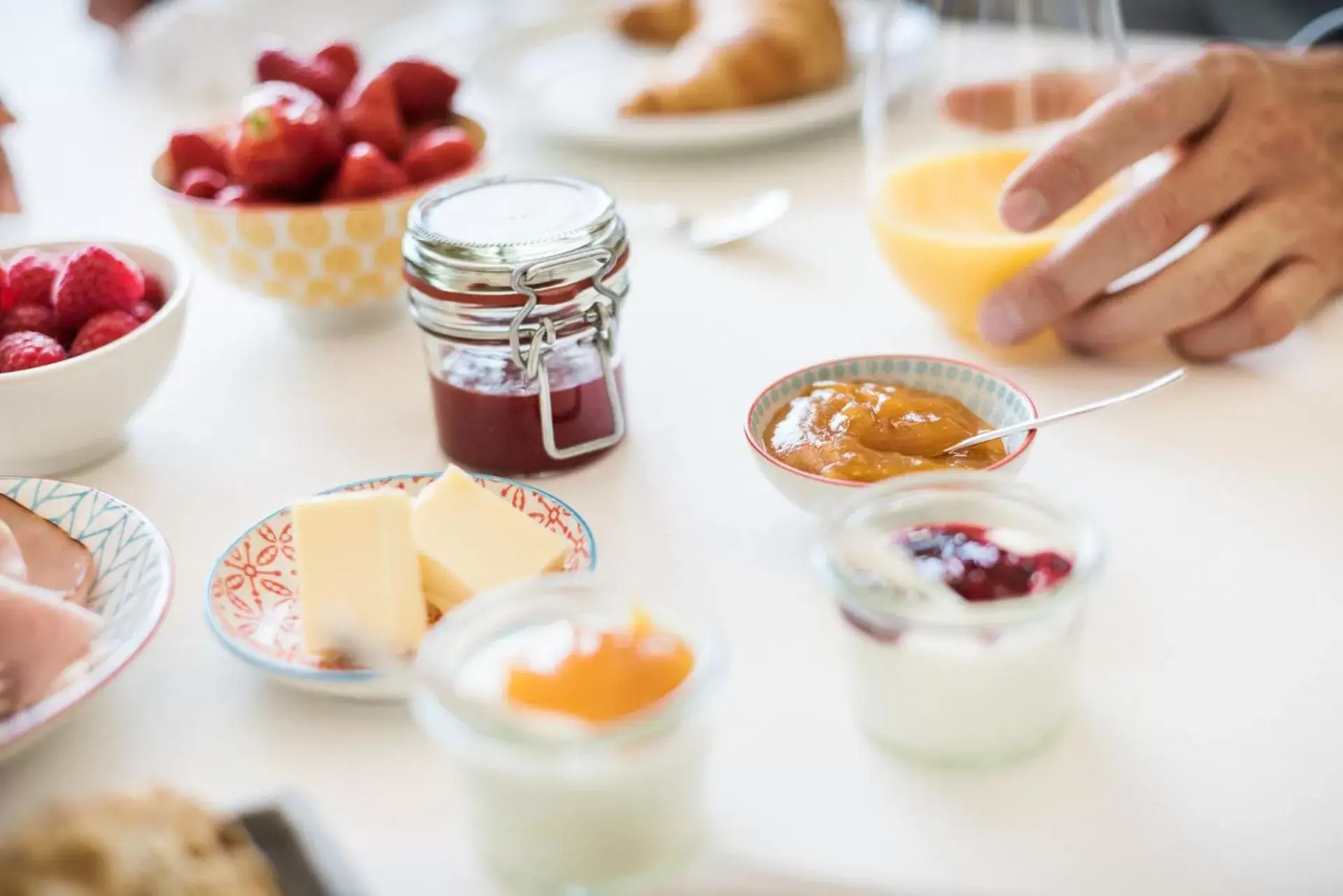 Buffet breakfast in Sorell Hotel Speer