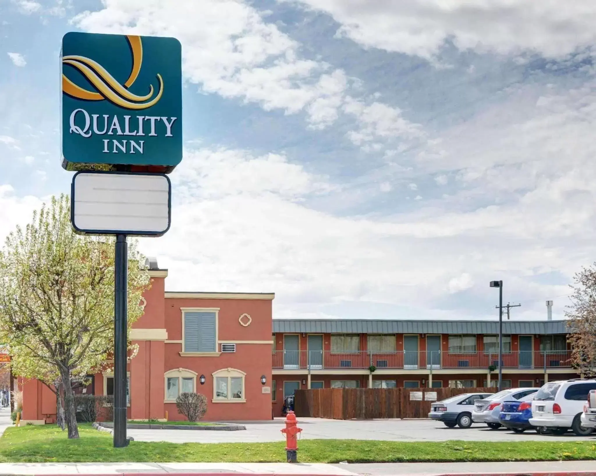 Property building in Quality Inn