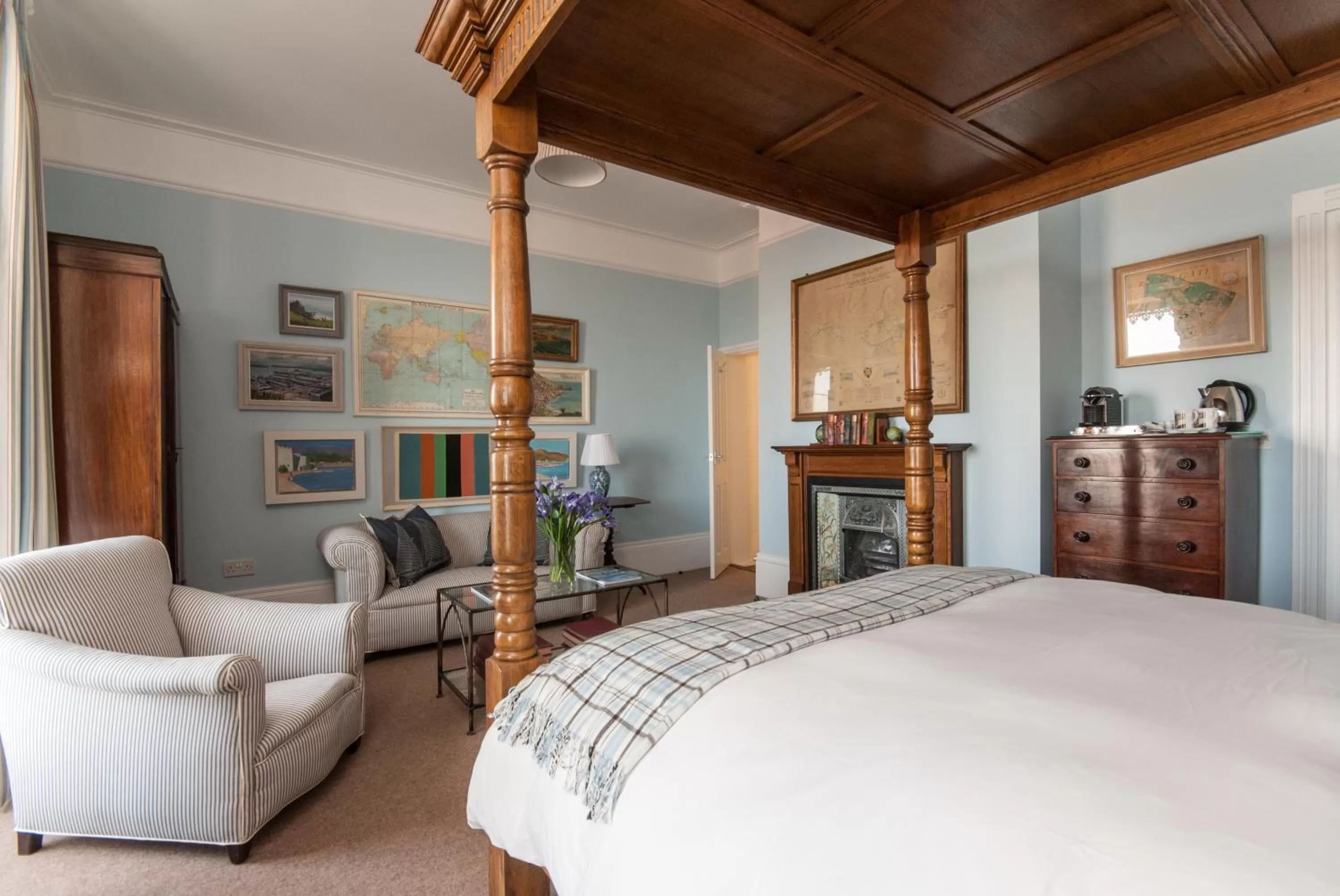 Bedroom, Bed in The Royal Harbour Hotel