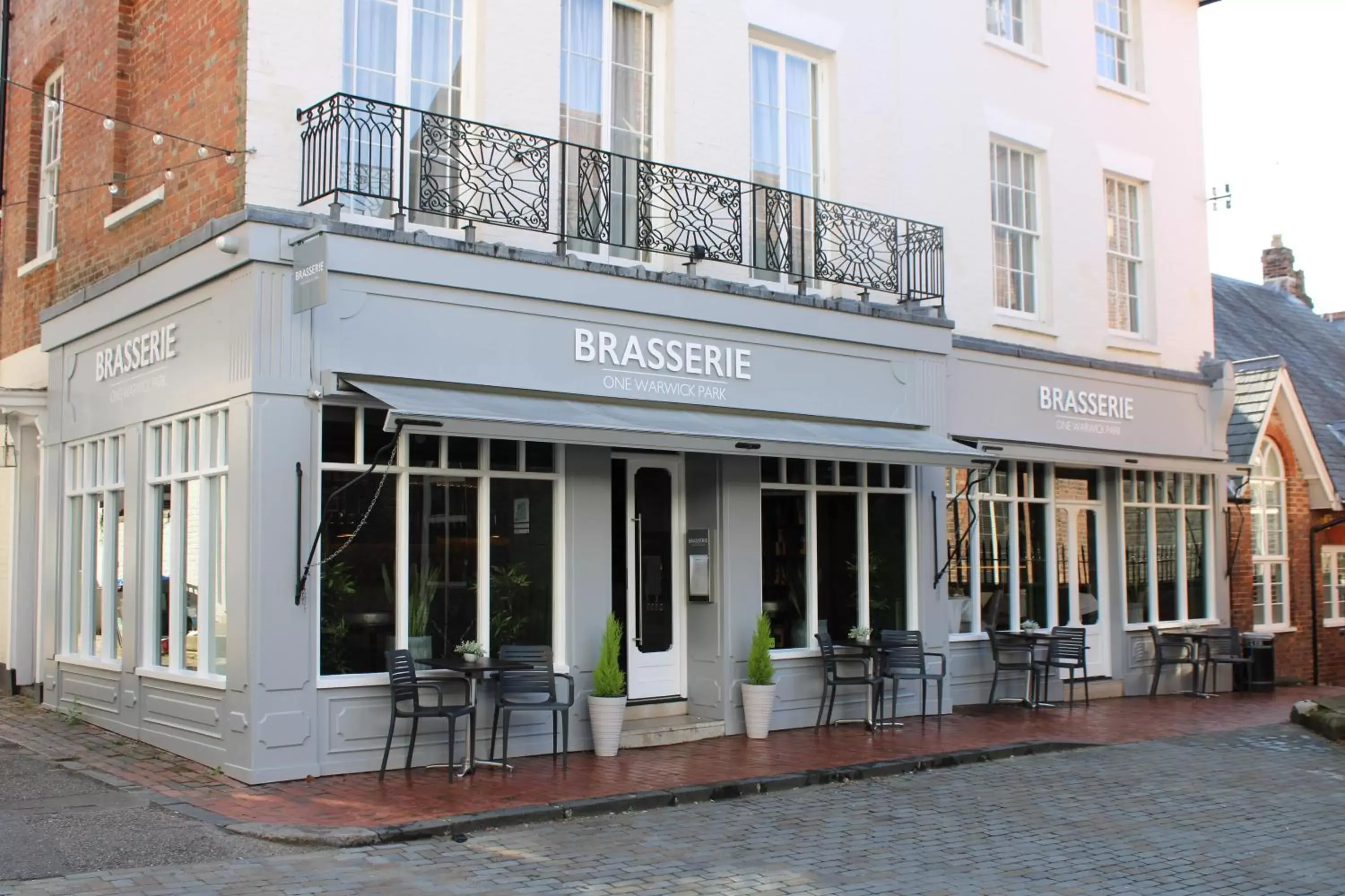 Restaurant/places to eat in One Warwick Park Hotel Restaurant/places to eat in One Warwick Park Hotel