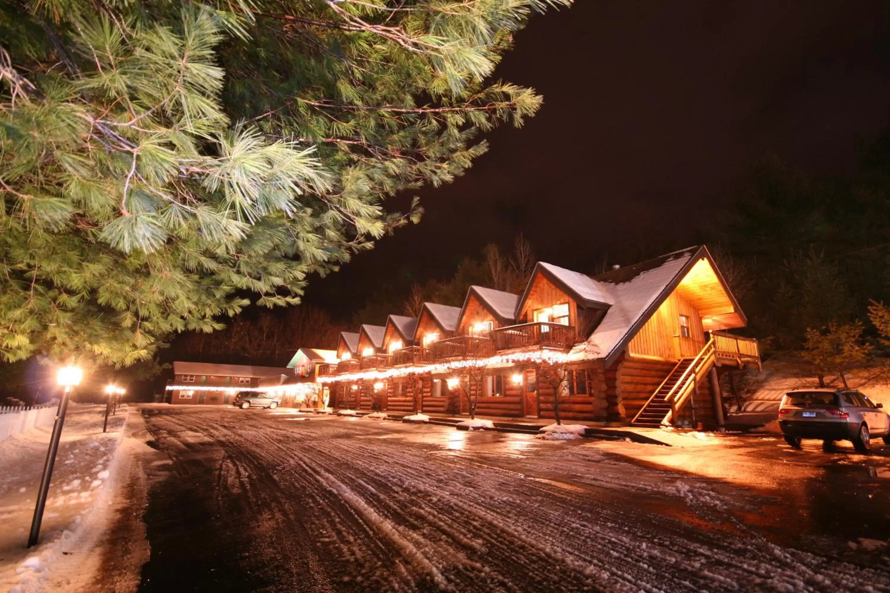 Property Building in Nootka Lodge