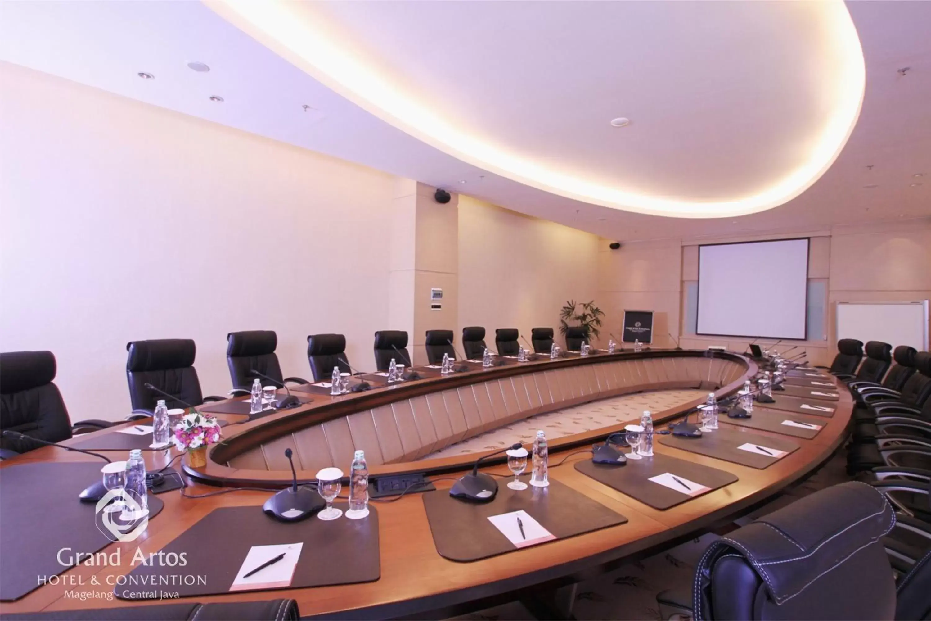 People, Business Area/Conference Room in Grand Artos Hotel & Convention