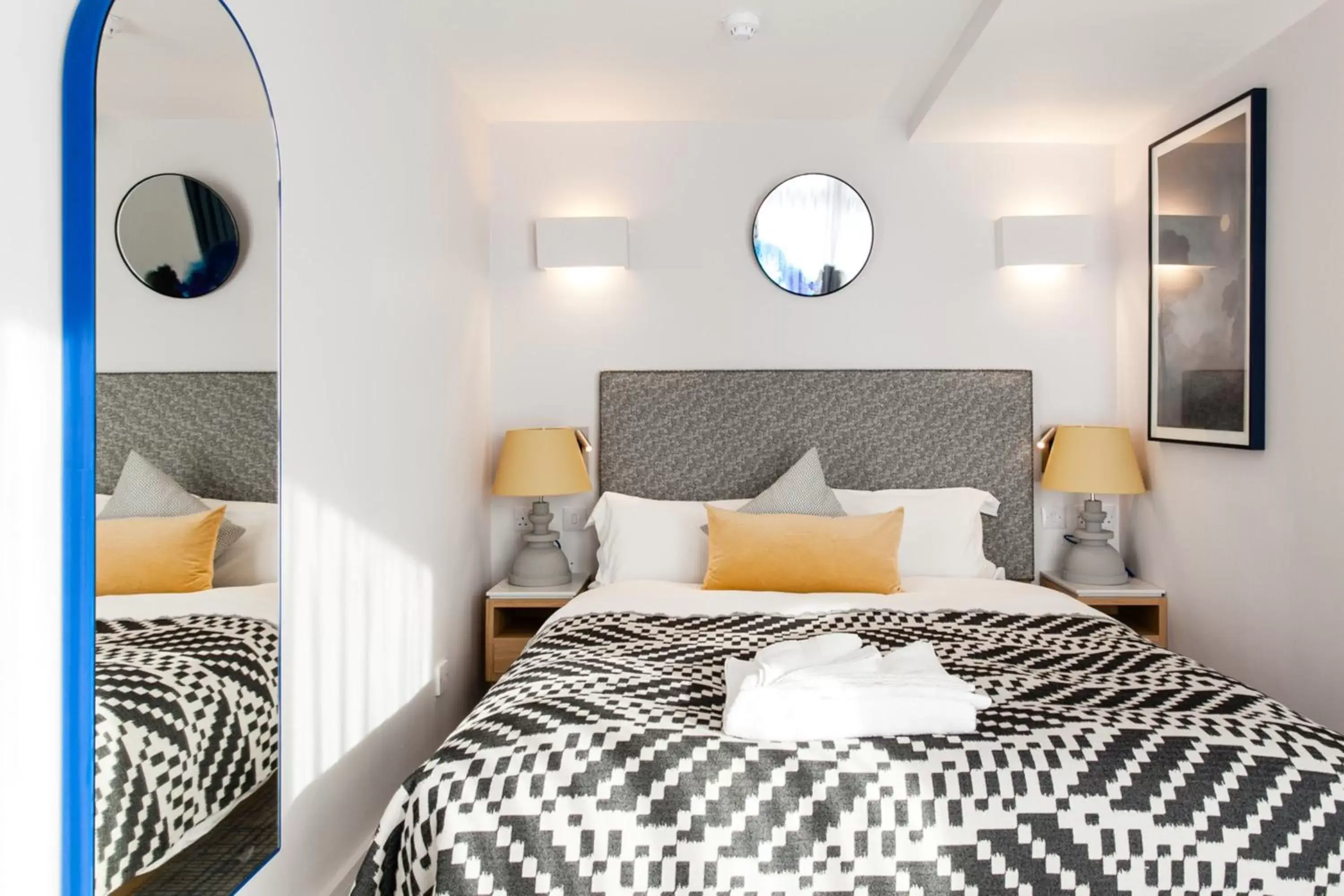 Bedroom, Bed in Rockwell East-Tower Bridge