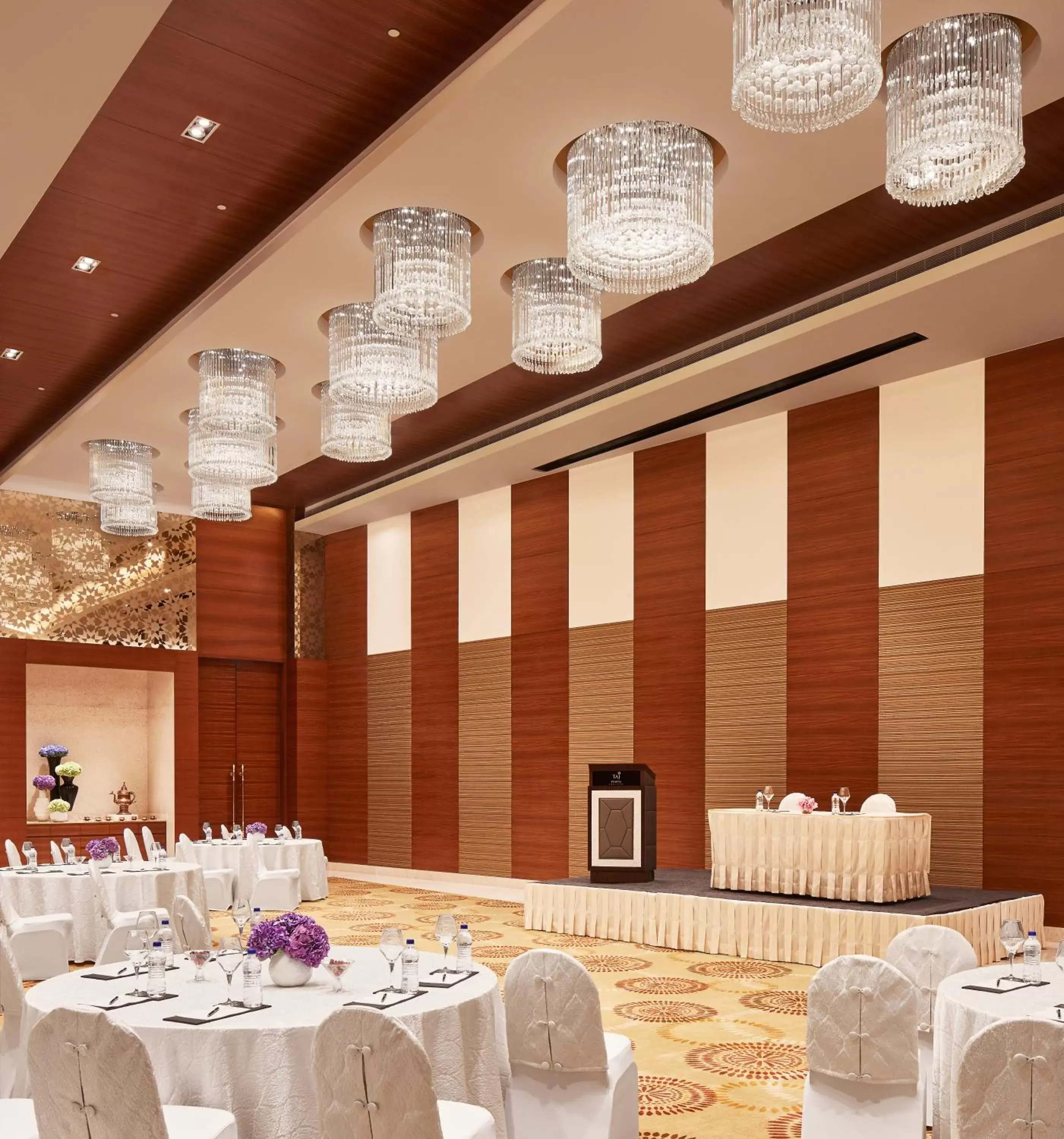 Banquet/Function facilities, Banquet Facilities in Taj Swarna, Amritsar