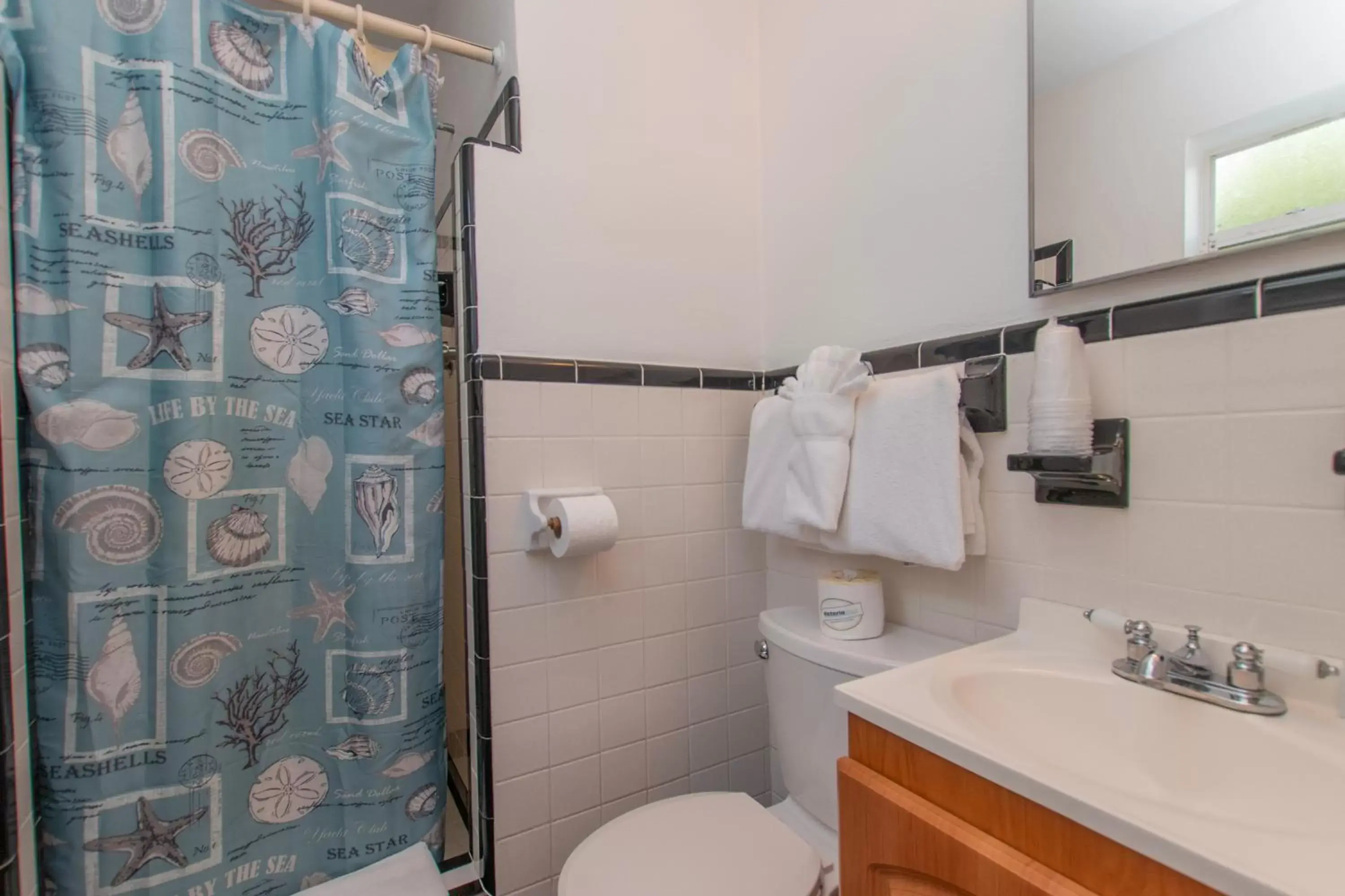 Bathroom in Sunset Cove Beach Resort