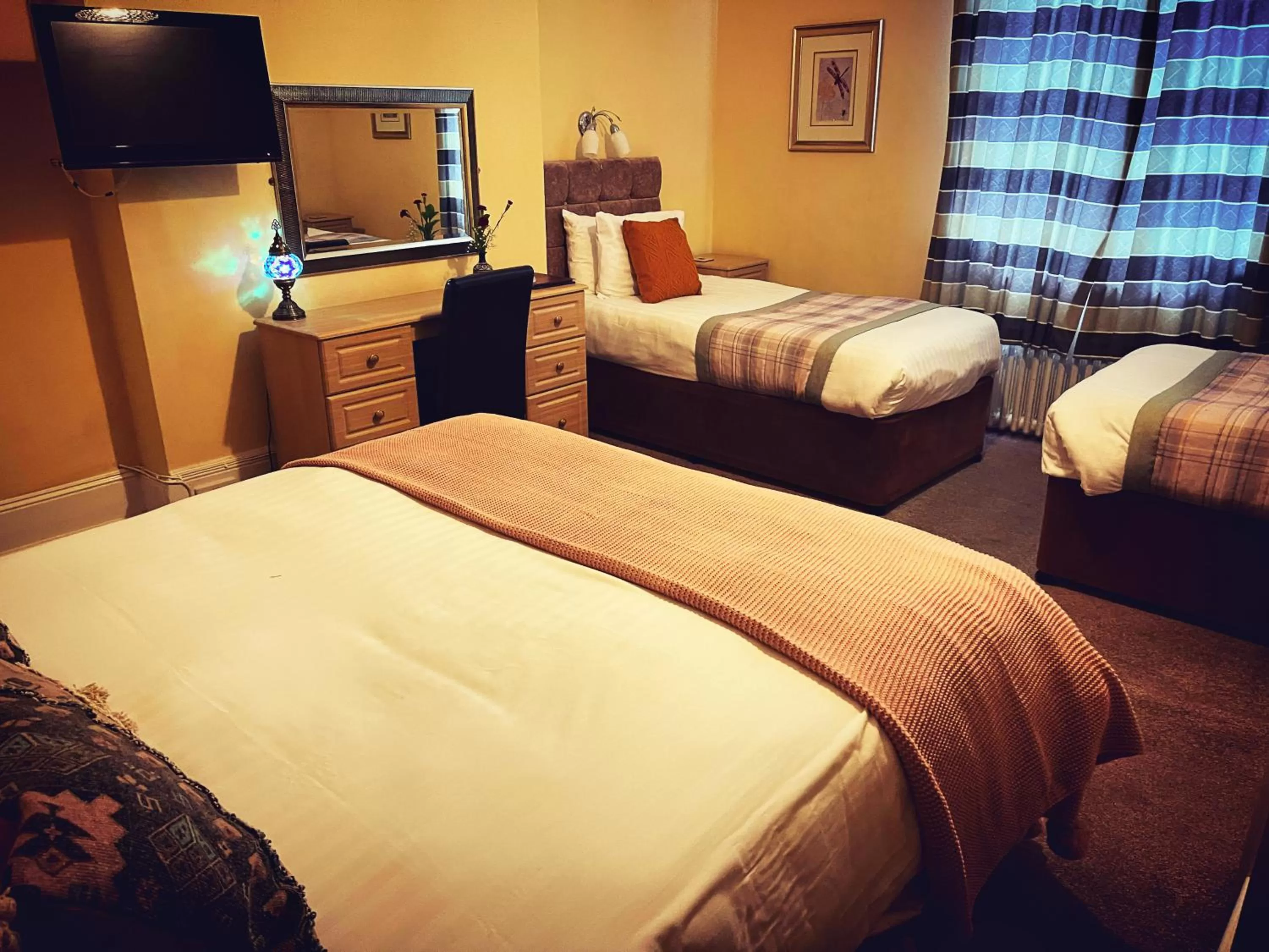 Bed in The Robin Hill