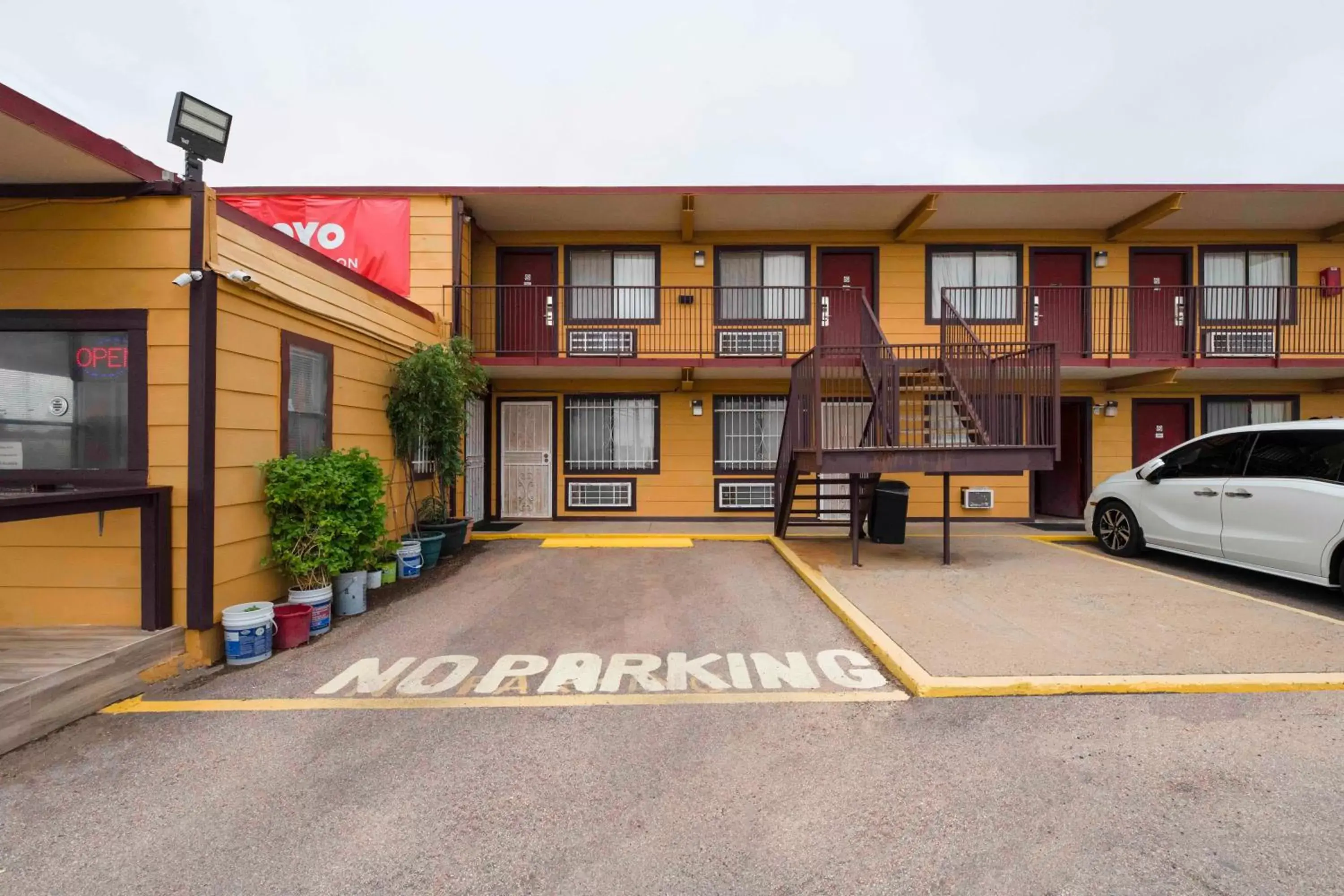 Property Building in Oyo Hotel Odessa TX, East Business 20