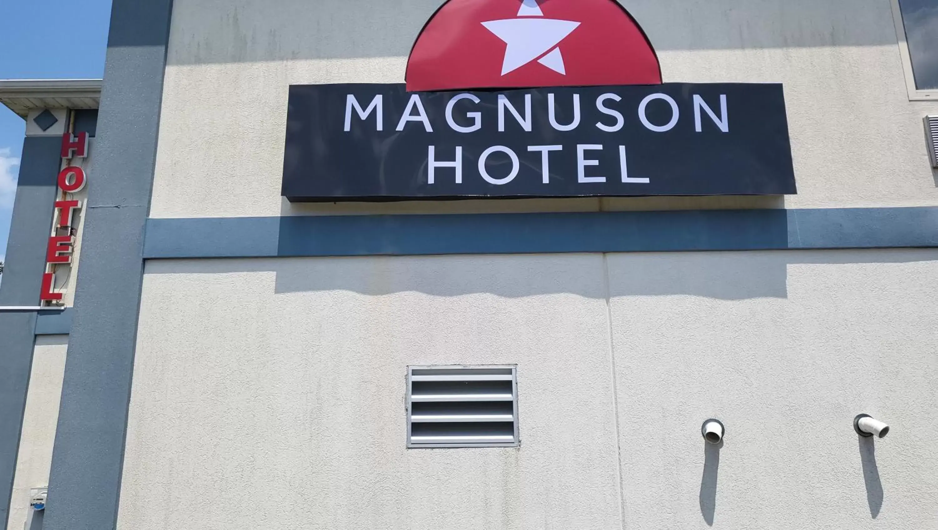 Property Building in Magnuson Hotel West Liberty