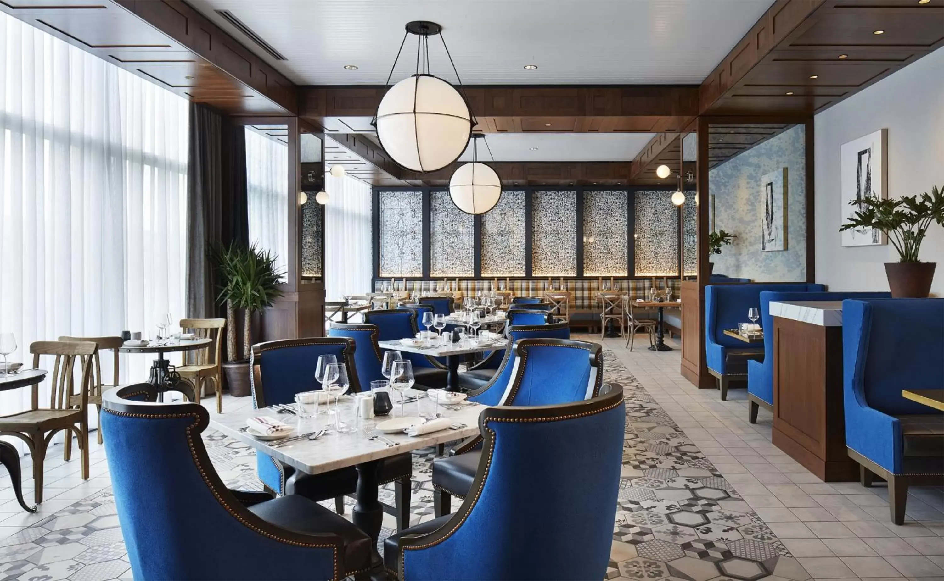 Restaurant/places to eat in InterContinental Minneapolis - St. Paul Airport by IHG Restaurant/places to eat in InterContinental Minneapolis - St. Paul Airport by IHG