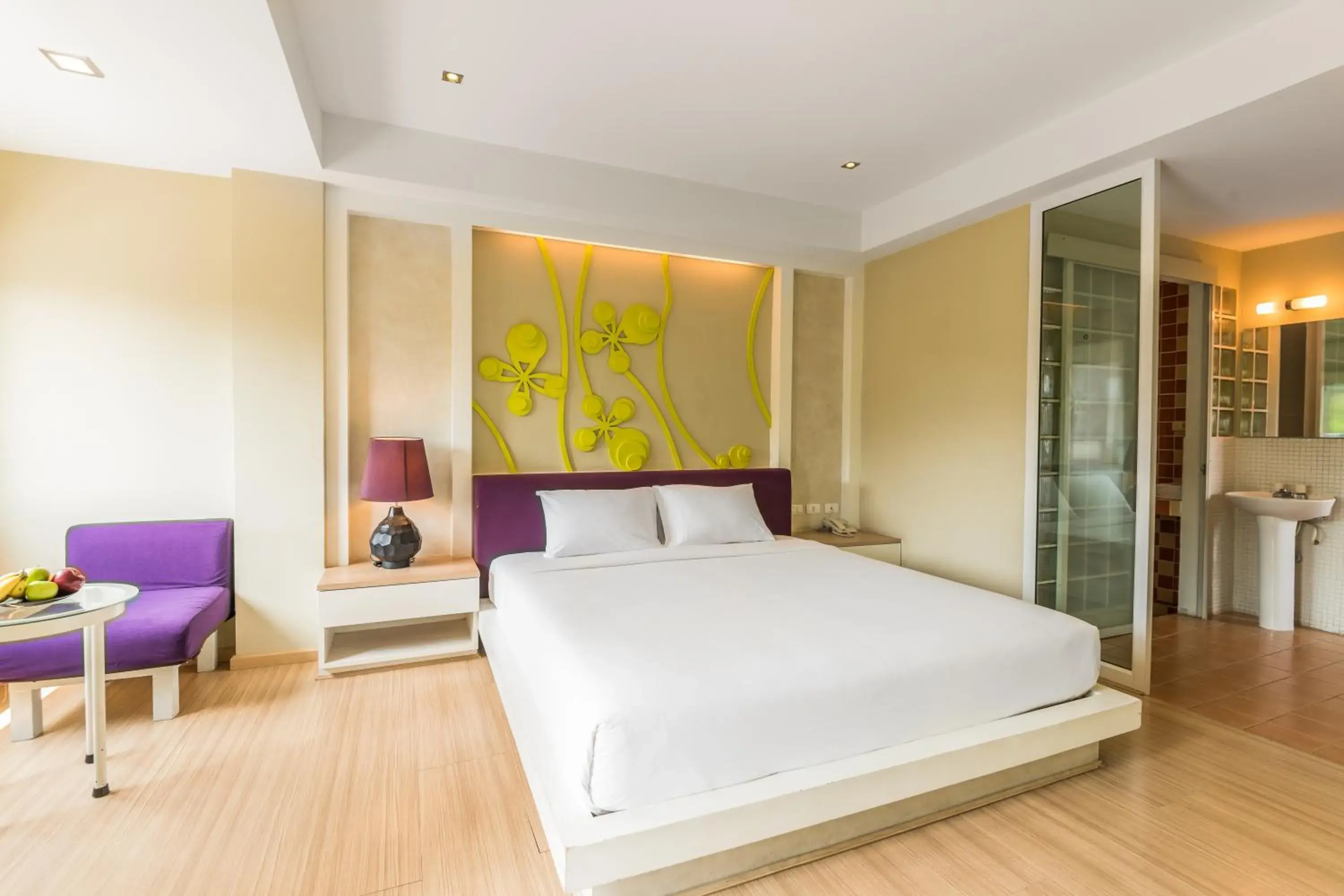 Bed in Lantana Pattaya Hotel (SHA Extra Plus)